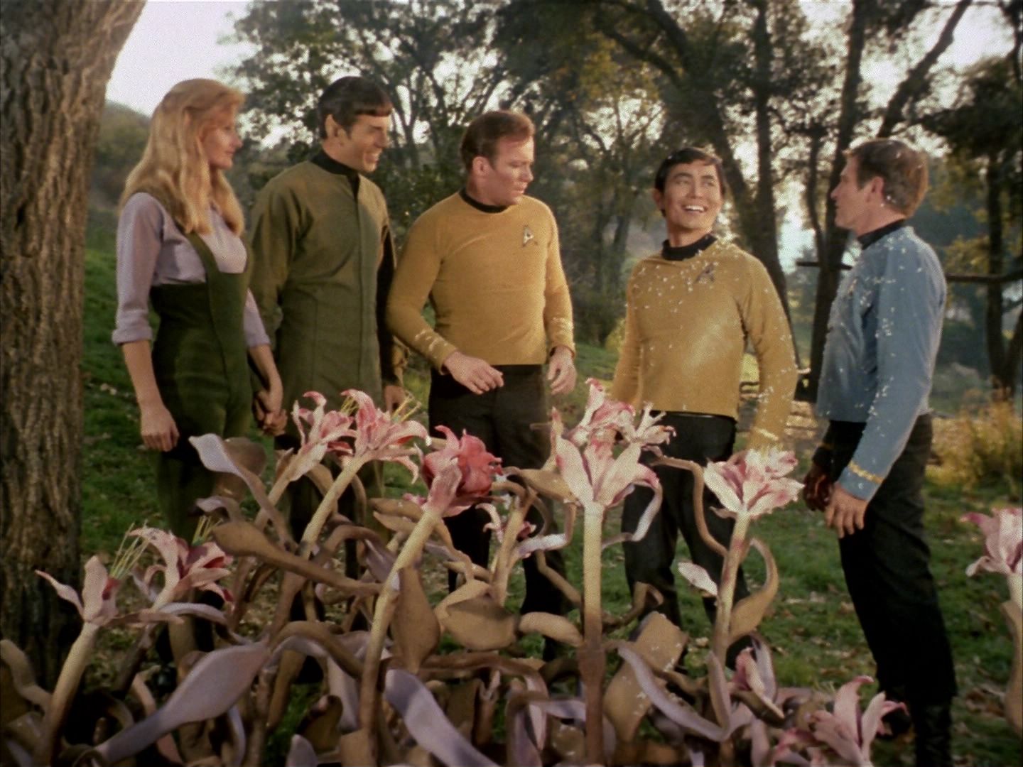 ariane179254_StarTrek_1x24_ThisSideOfParadise_1505.jpg