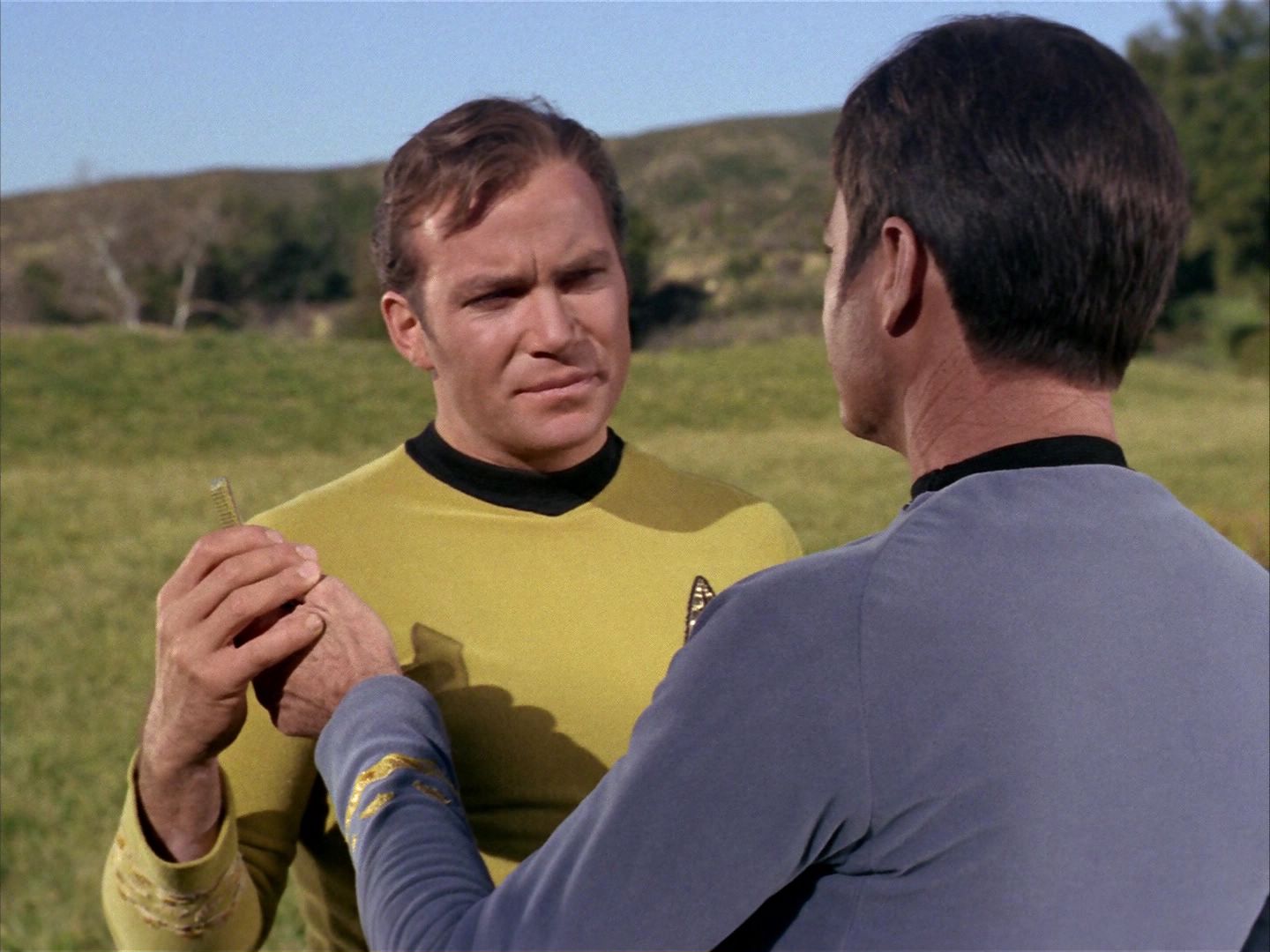 ariane179254_StarTrek_1x24_ThisSideOfParadise_1567.jpg