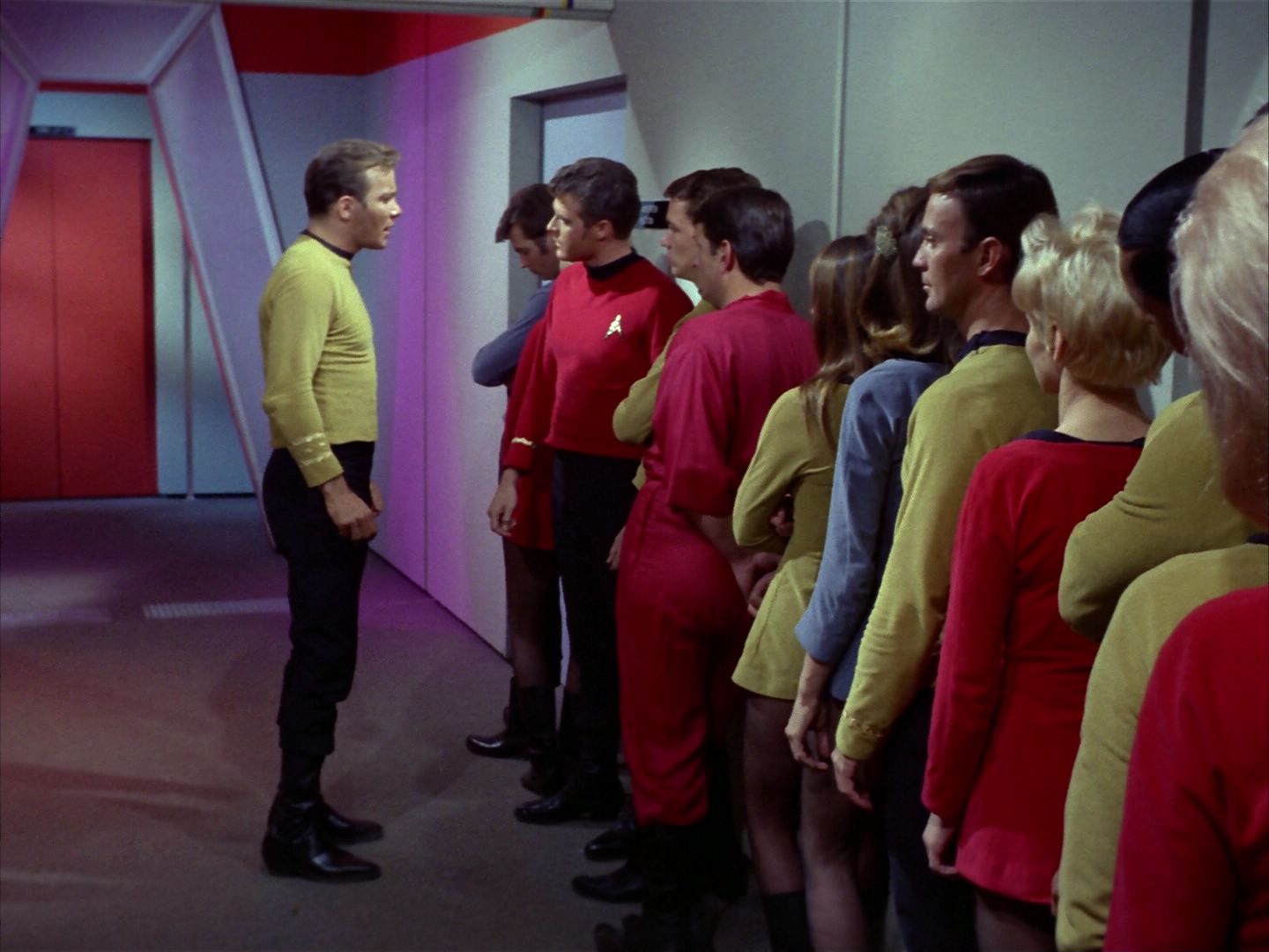 ariane179254_StarTrek_1x24_ThisSideOfParadise_1648.jpg