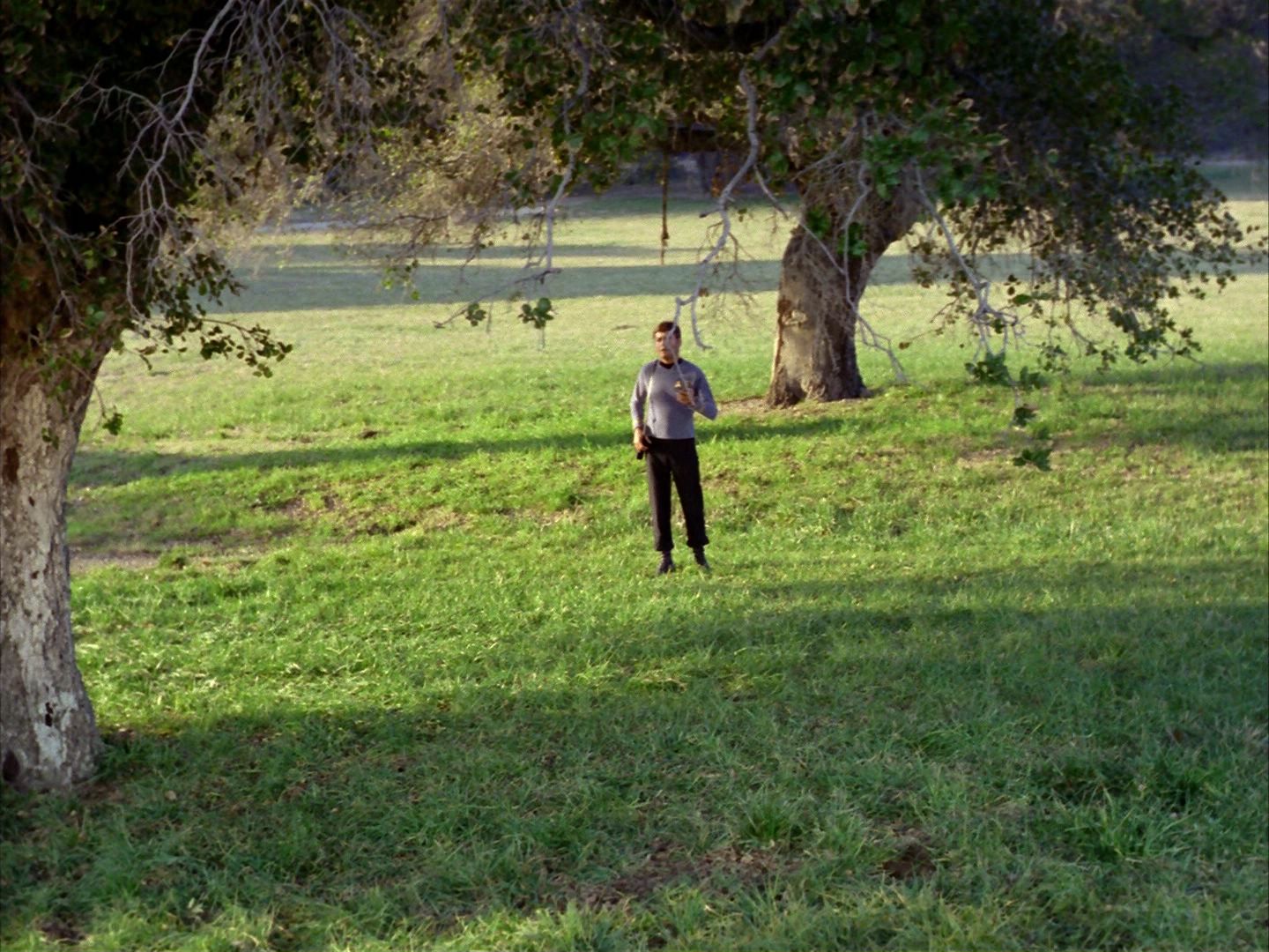ariane179254_StarTrek_1x24_ThisSideOfParadise_1701.jpg