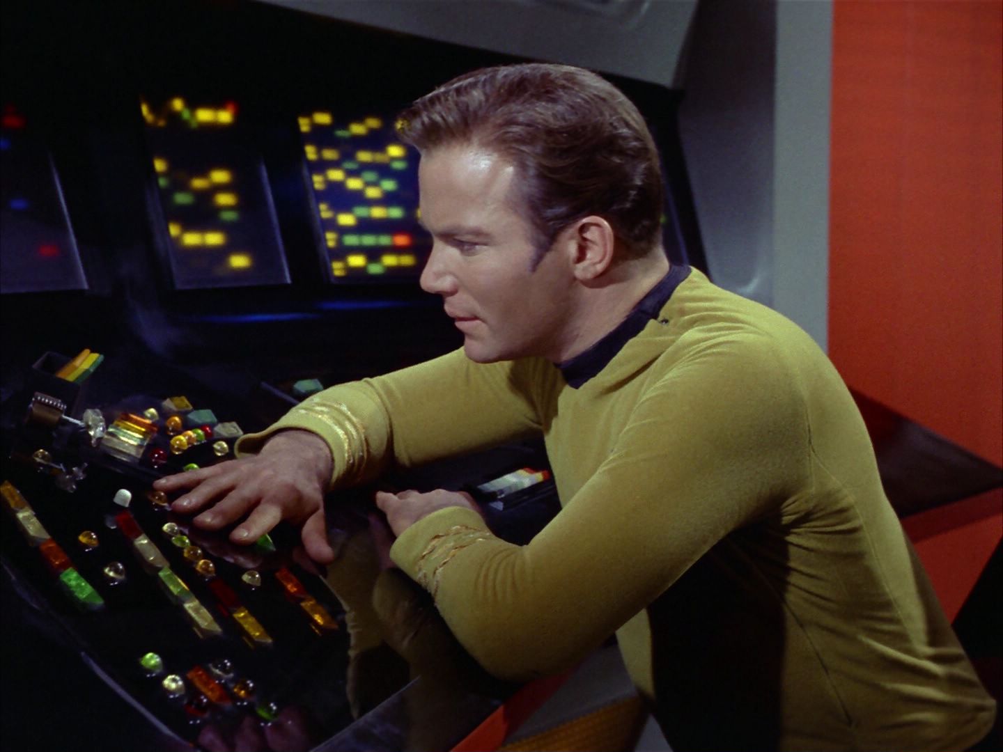 ariane179254_StarTrek_1x24_ThisSideOfParadise_1714.jpg