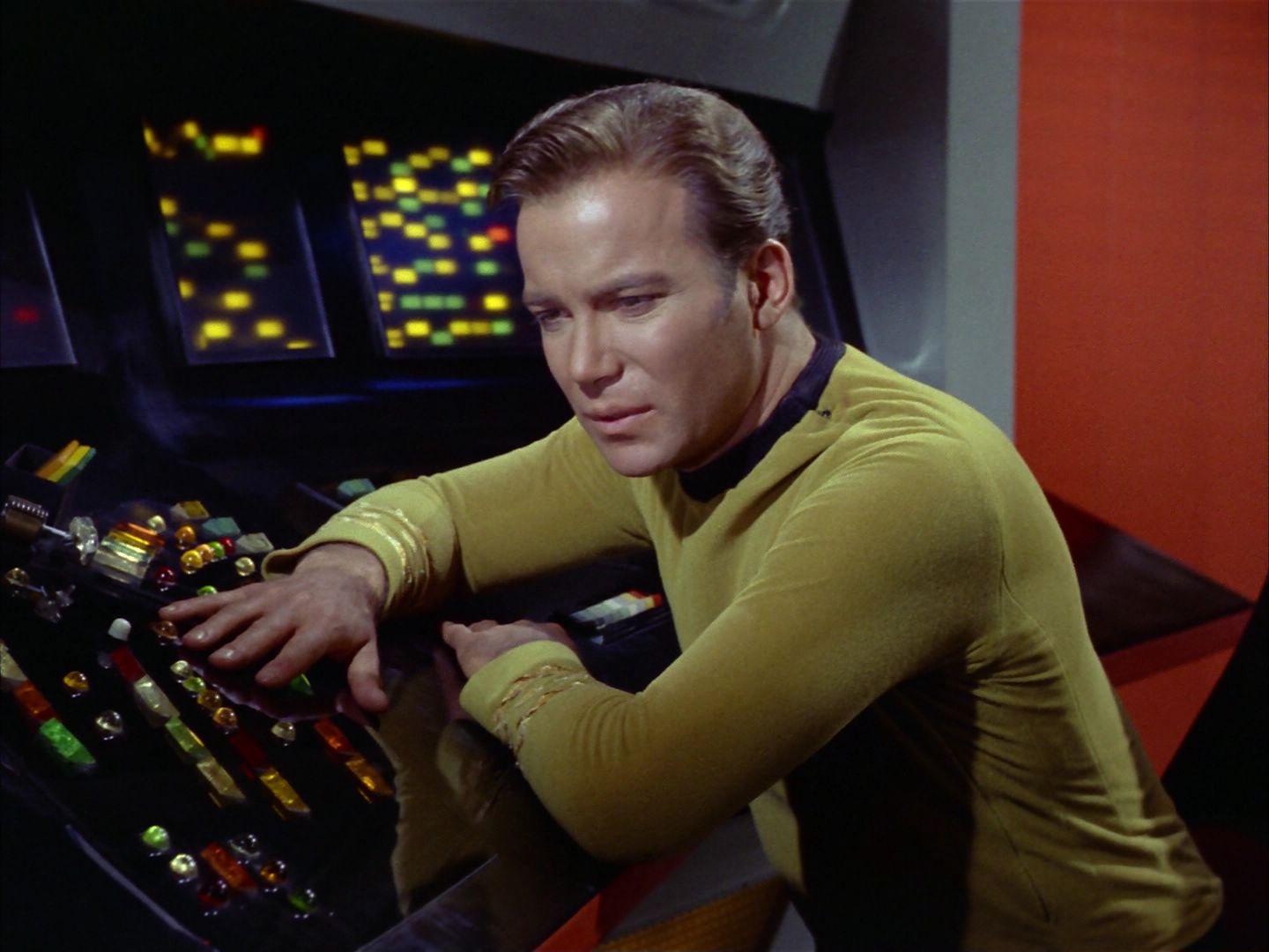 ariane179254_StarTrek_1x24_ThisSideOfParadise_1733.jpg