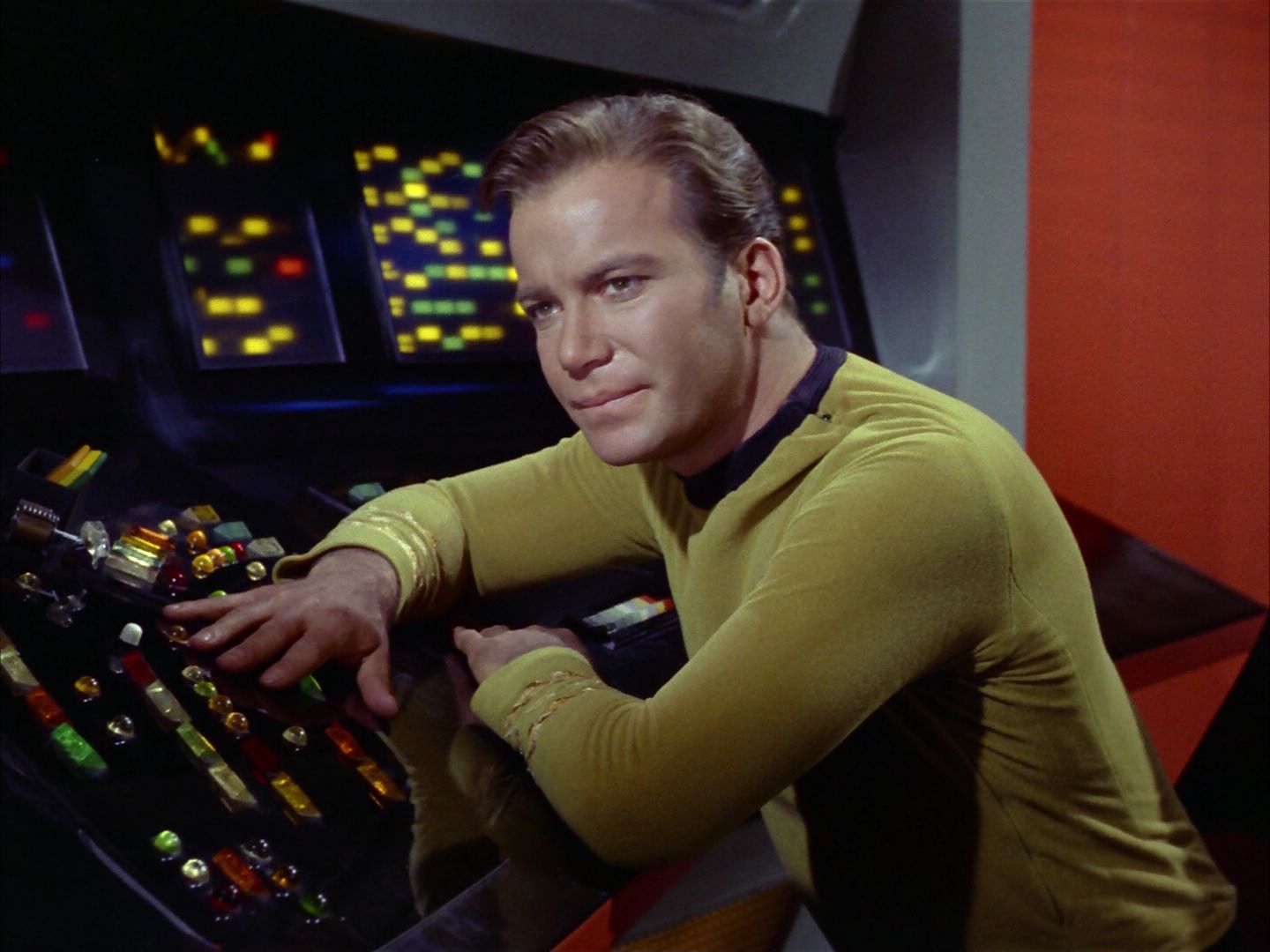 ariane179254_StarTrek_1x24_ThisSideOfParadise_1746.jpg