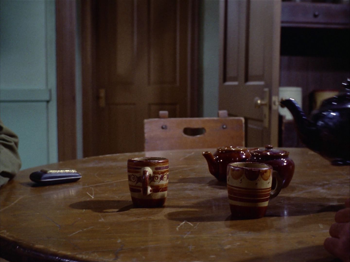 ariane179254_StarTrek_1x24_ThisSideOfParadise_1765.jpg
