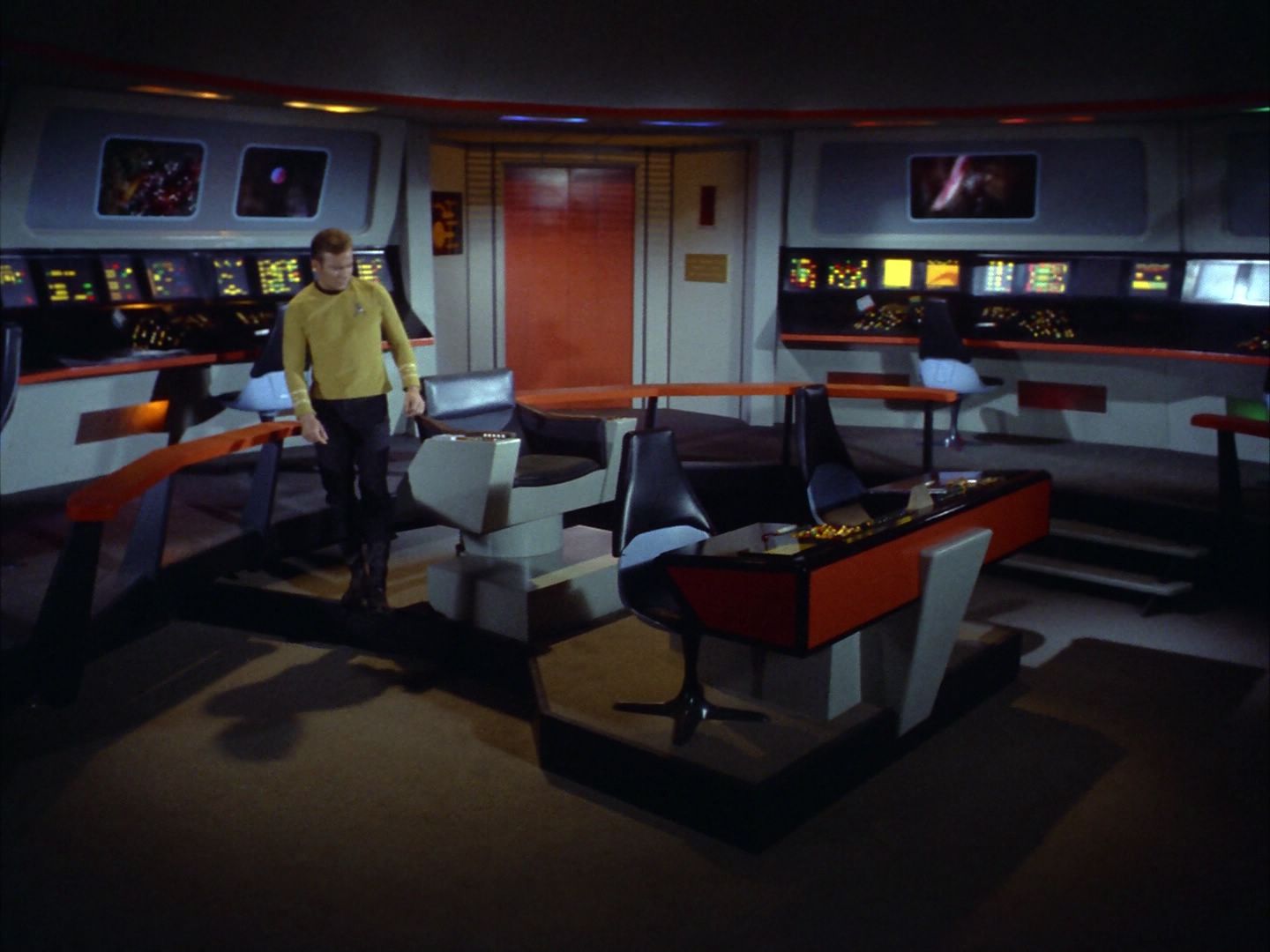 ariane179254_StarTrek_1x24_ThisSideOfParadise_1906.jpg