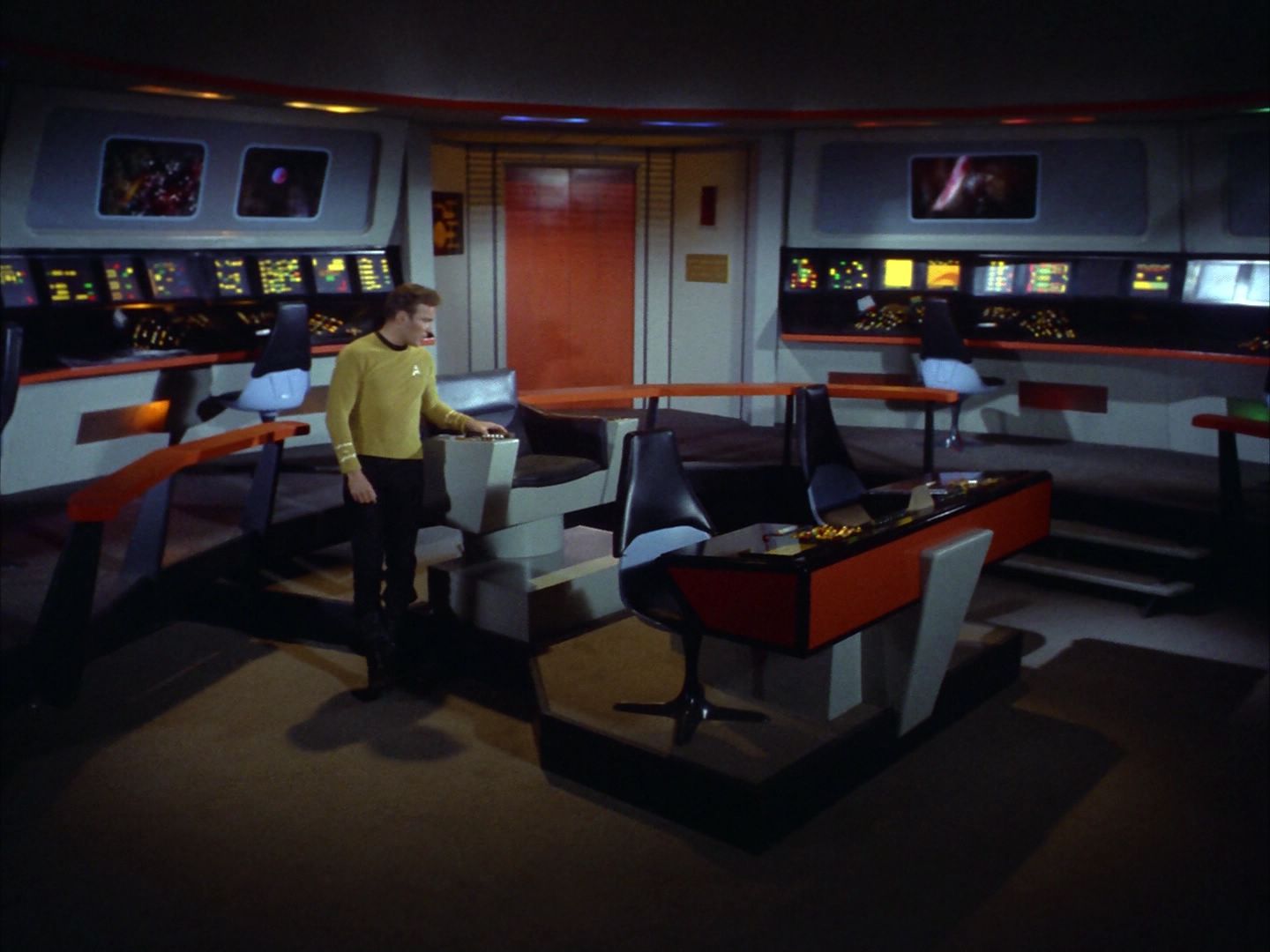 ariane179254_StarTrek_1x24_ThisSideOfParadise_1922.jpg
