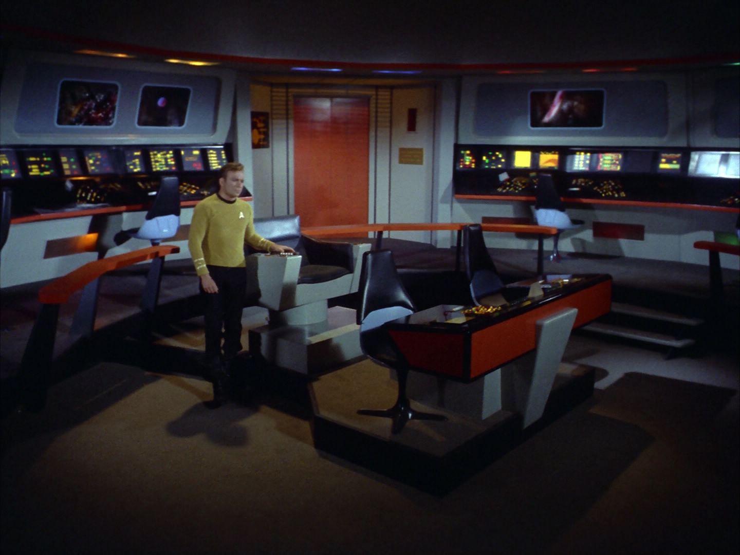 ariane179254_StarTrek_1x24_ThisSideOfParadise_1929.jpg