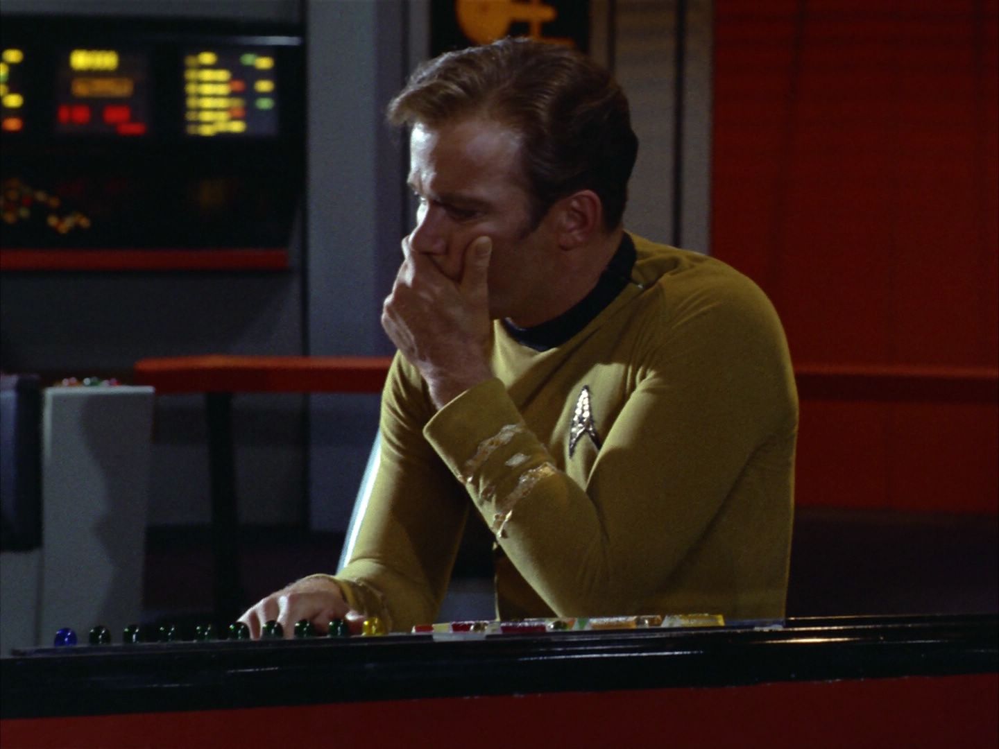 ariane179254_StarTrek_1x24_ThisSideOfParadise_2056.jpg