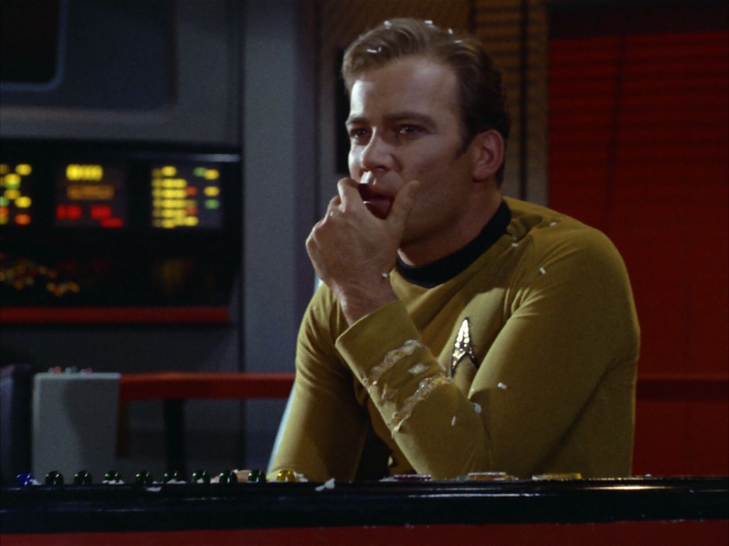 ariane179254_StarTrek_1x24_ThisSideOfParadise_2071.jpg