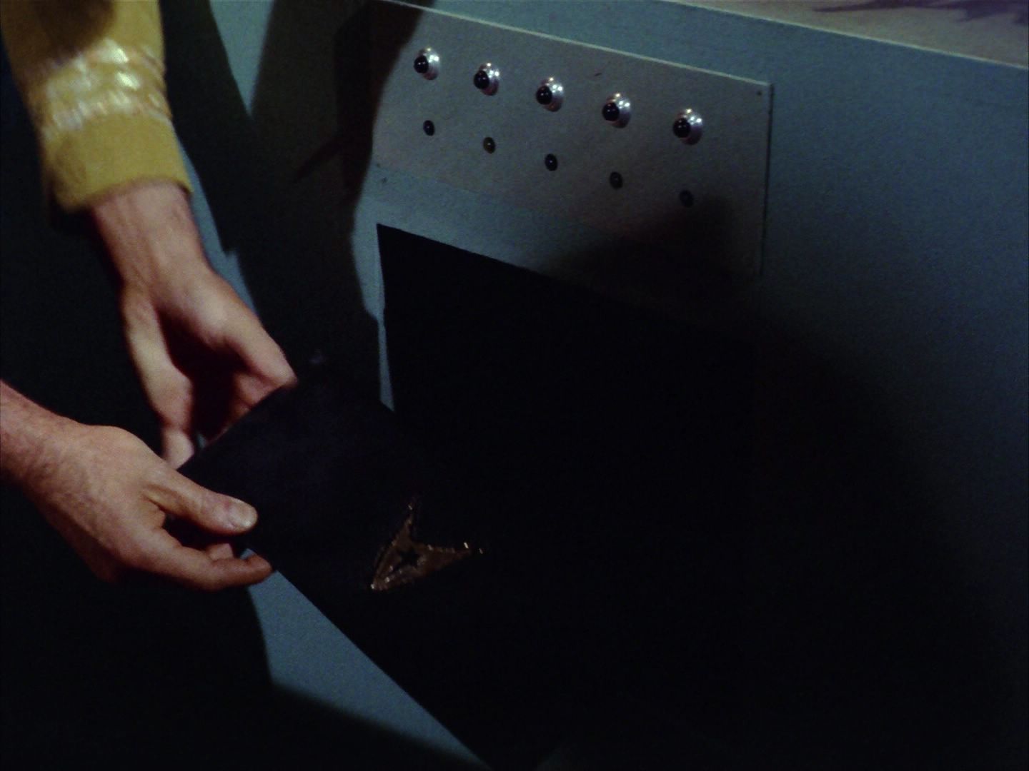 ariane179254_StarTrek_1x24_ThisSideOfParadise_2135.jpg
