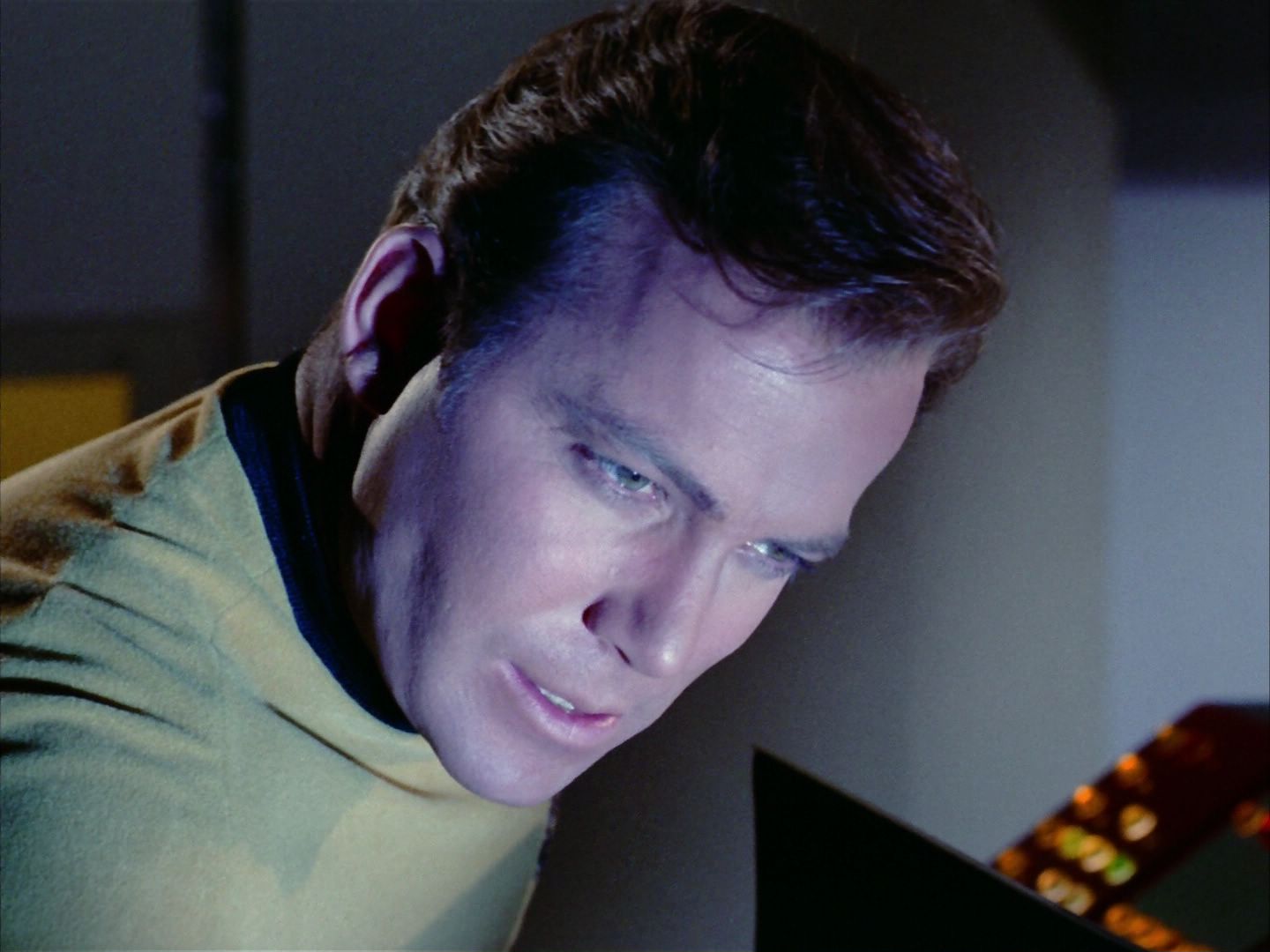 ariane179254_StarTrek_1x24_ThisSideOfParadise_2199.jpg