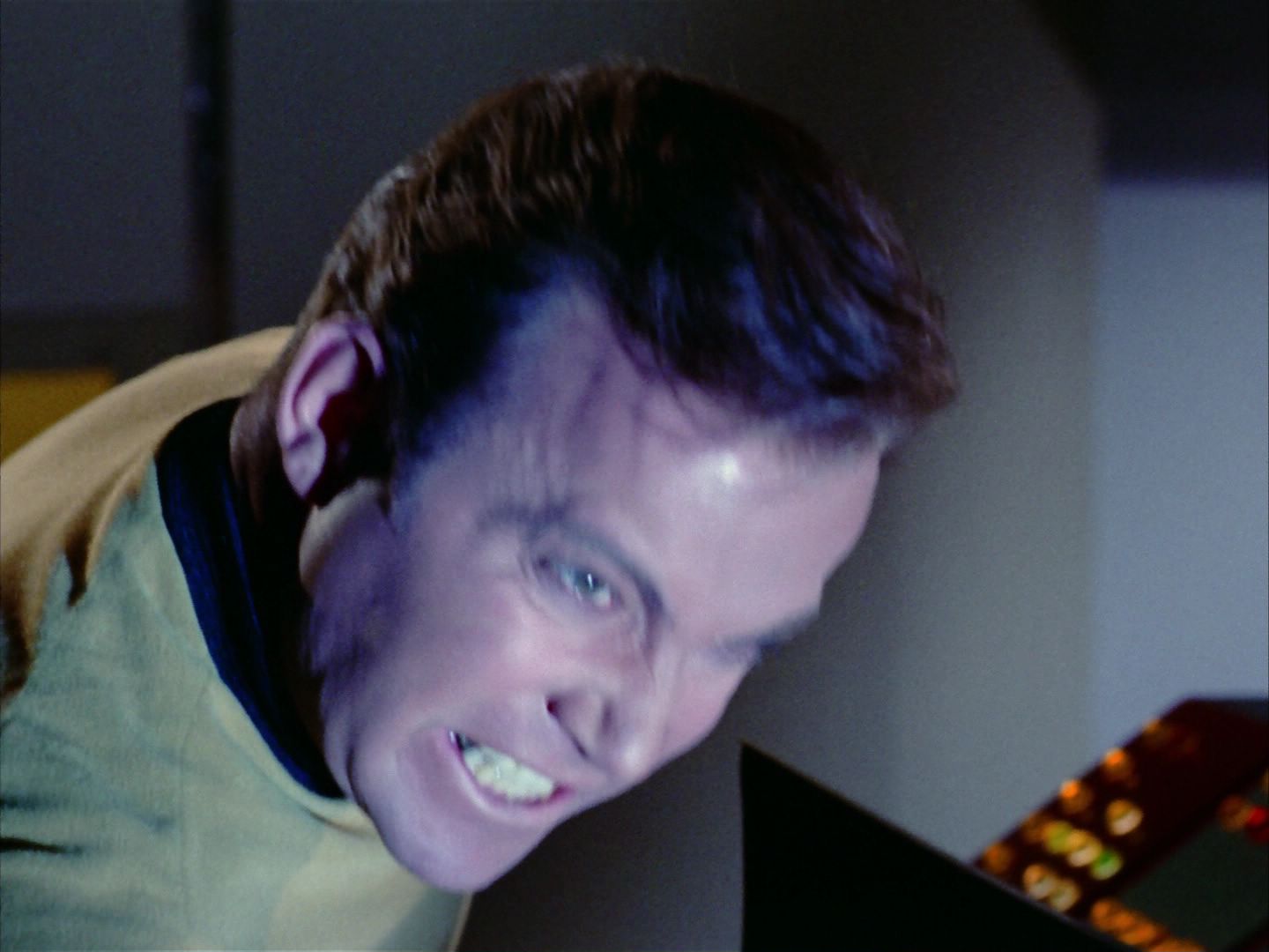 ariane179254_StarTrek_1x24_ThisSideOfParadise_2203.jpg