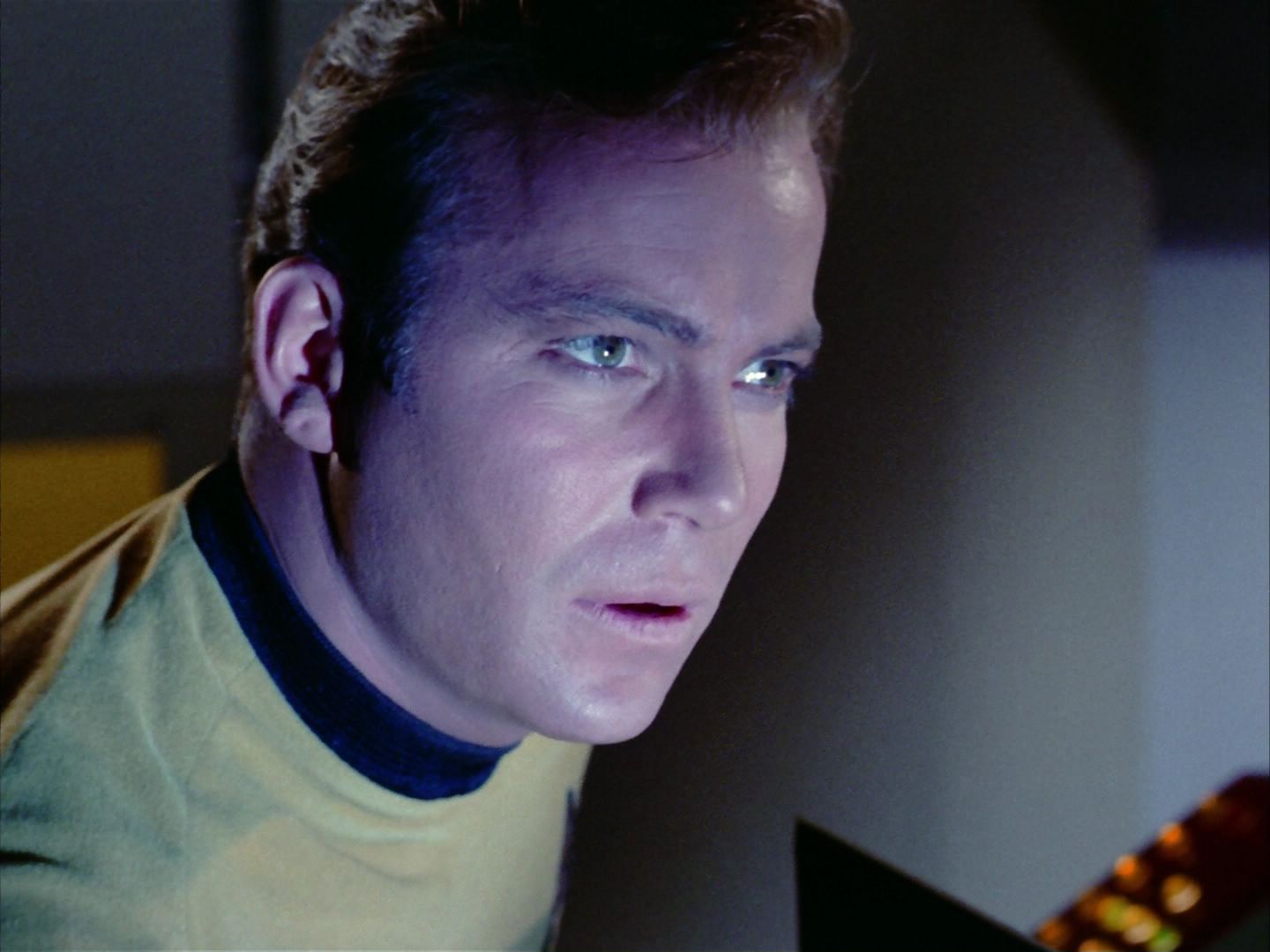 ariane179254_StarTrek_1x24_ThisSideOfParadise_2213.jpg