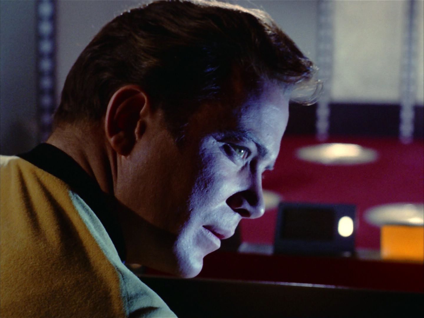 ariane179254_StarTrek_1x24_ThisSideOfParadise_2245.jpg