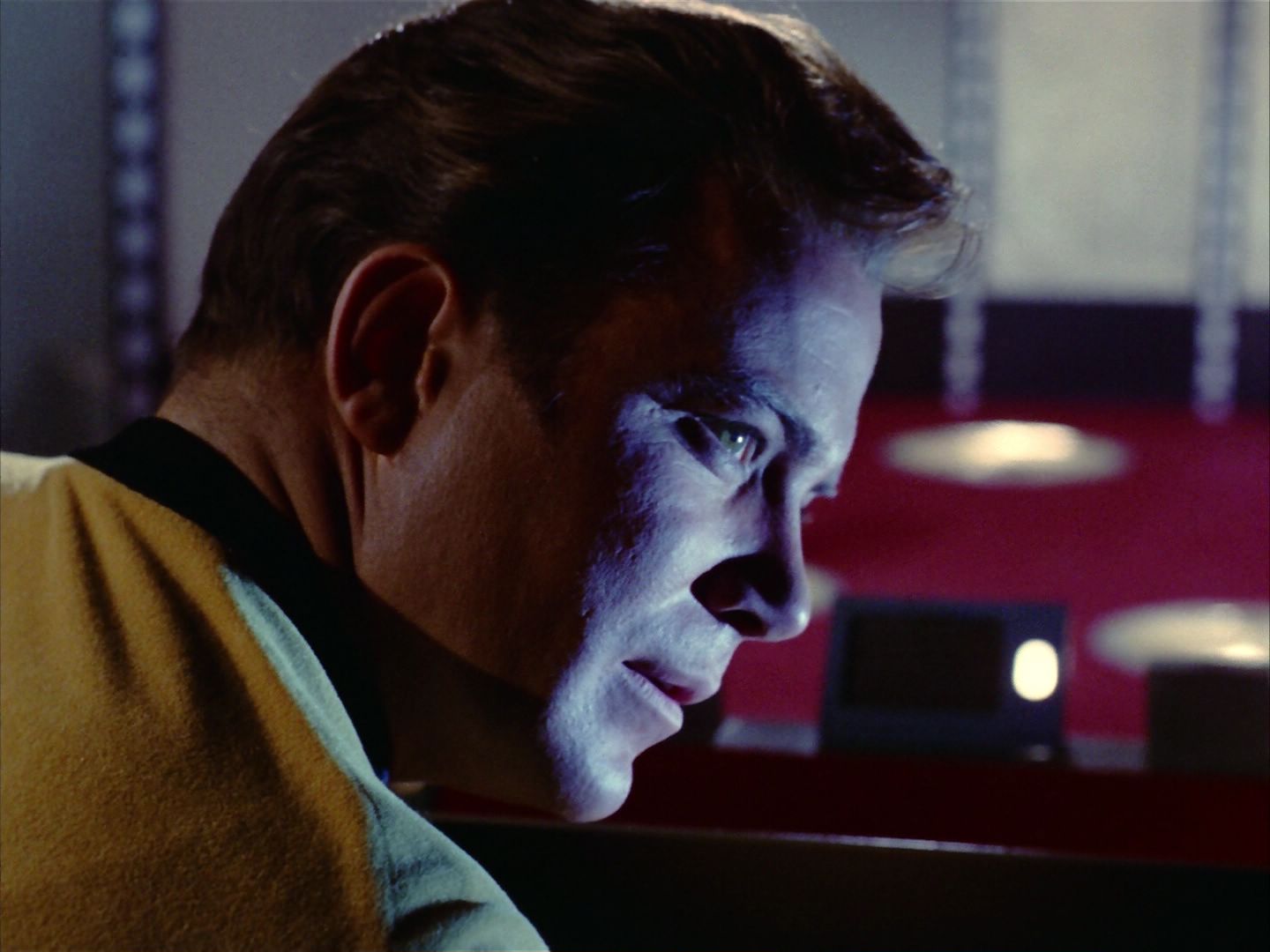 ariane179254_StarTrek_1x24_ThisSideOfParadise_2248.jpg