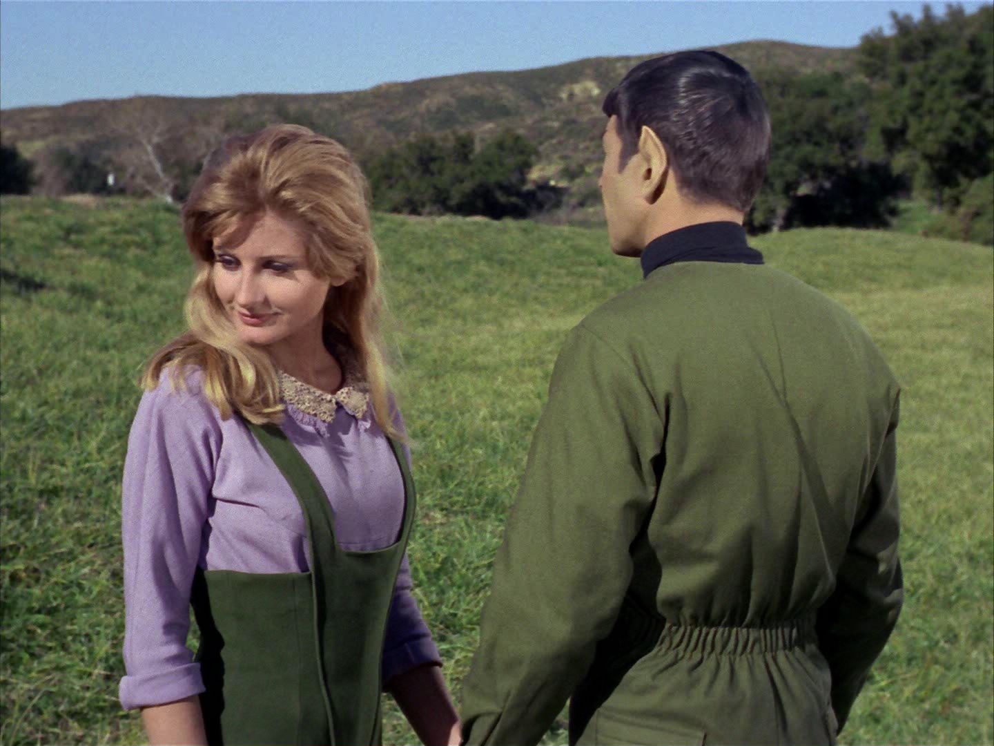 ariane179254_StarTrek_1x24_ThisSideOfParadise_2267.jpg