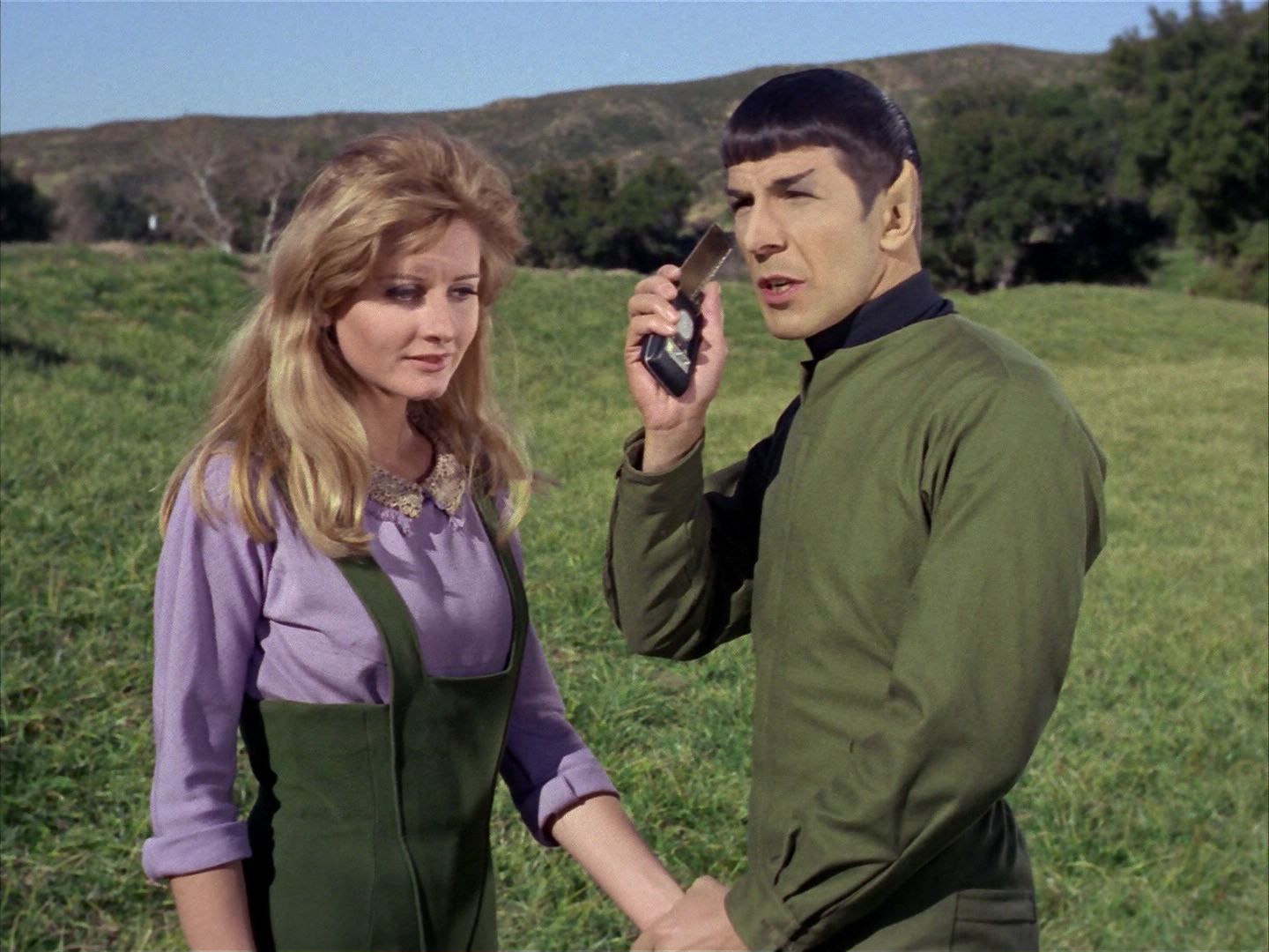 ariane179254_StarTrek_1x24_ThisSideOfParadise_2274.jpg