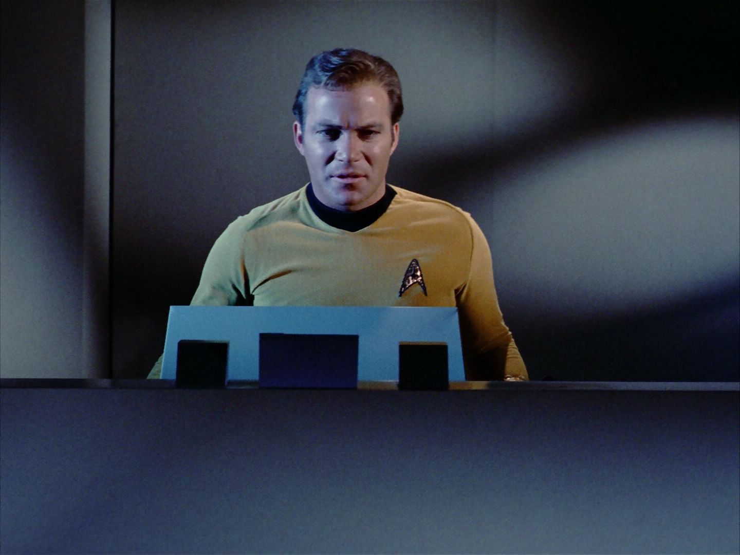 ariane179254_StarTrek_1x24_ThisSideOfParadise_2279.jpg