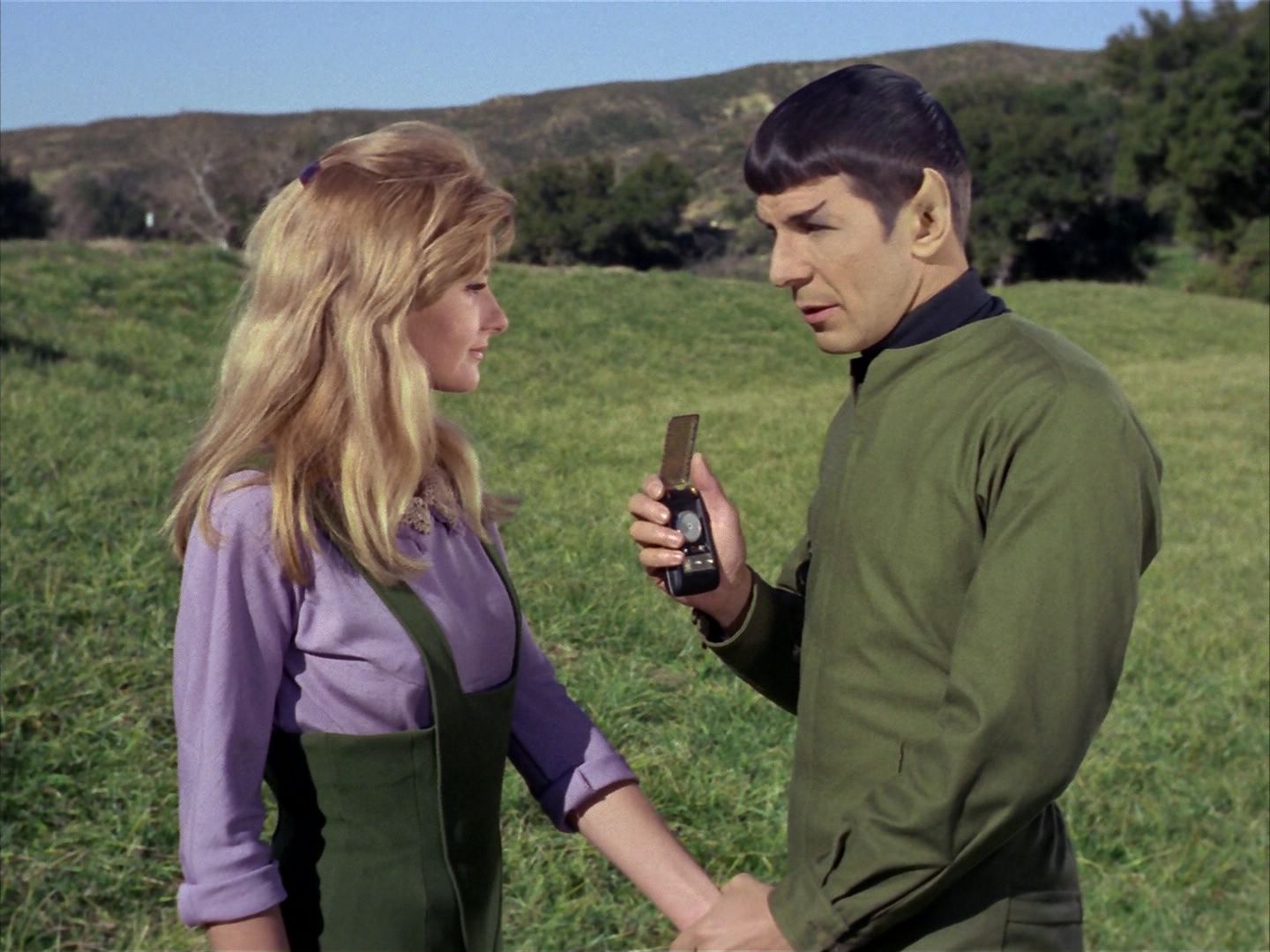 ariane179254_StarTrek_1x24_ThisSideOfParadise_2299.jpg