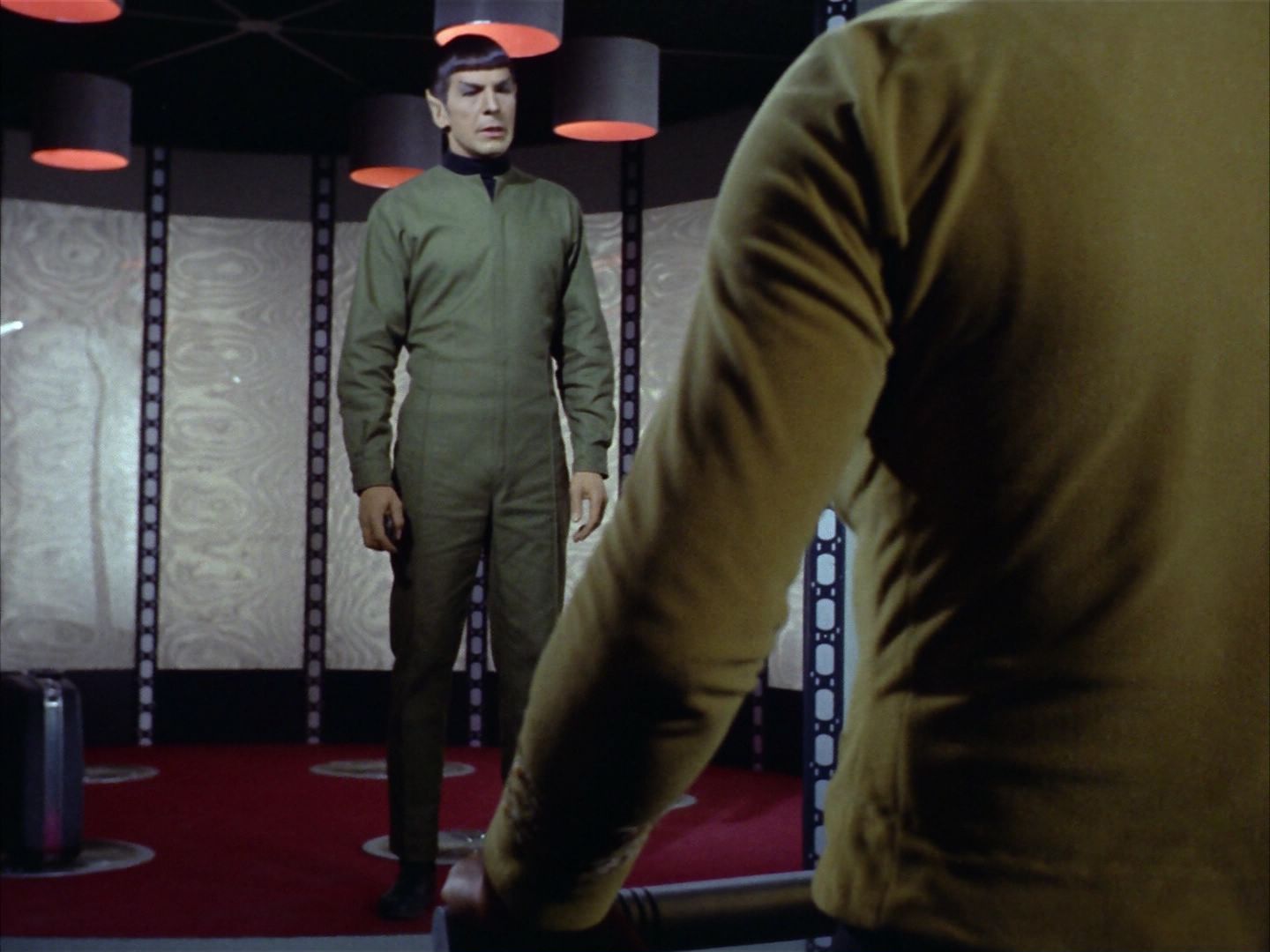 ariane179254_StarTrek_1x24_ThisSideOfParadise_2340.jpg