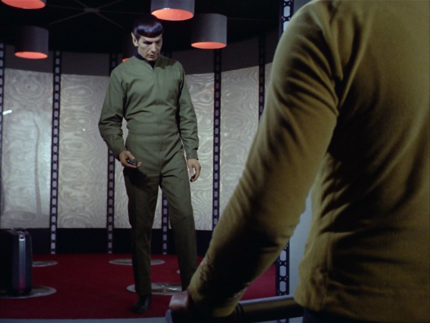 ariane179254_StarTrek_1x24_ThisSideOfParadise_2348.jpg