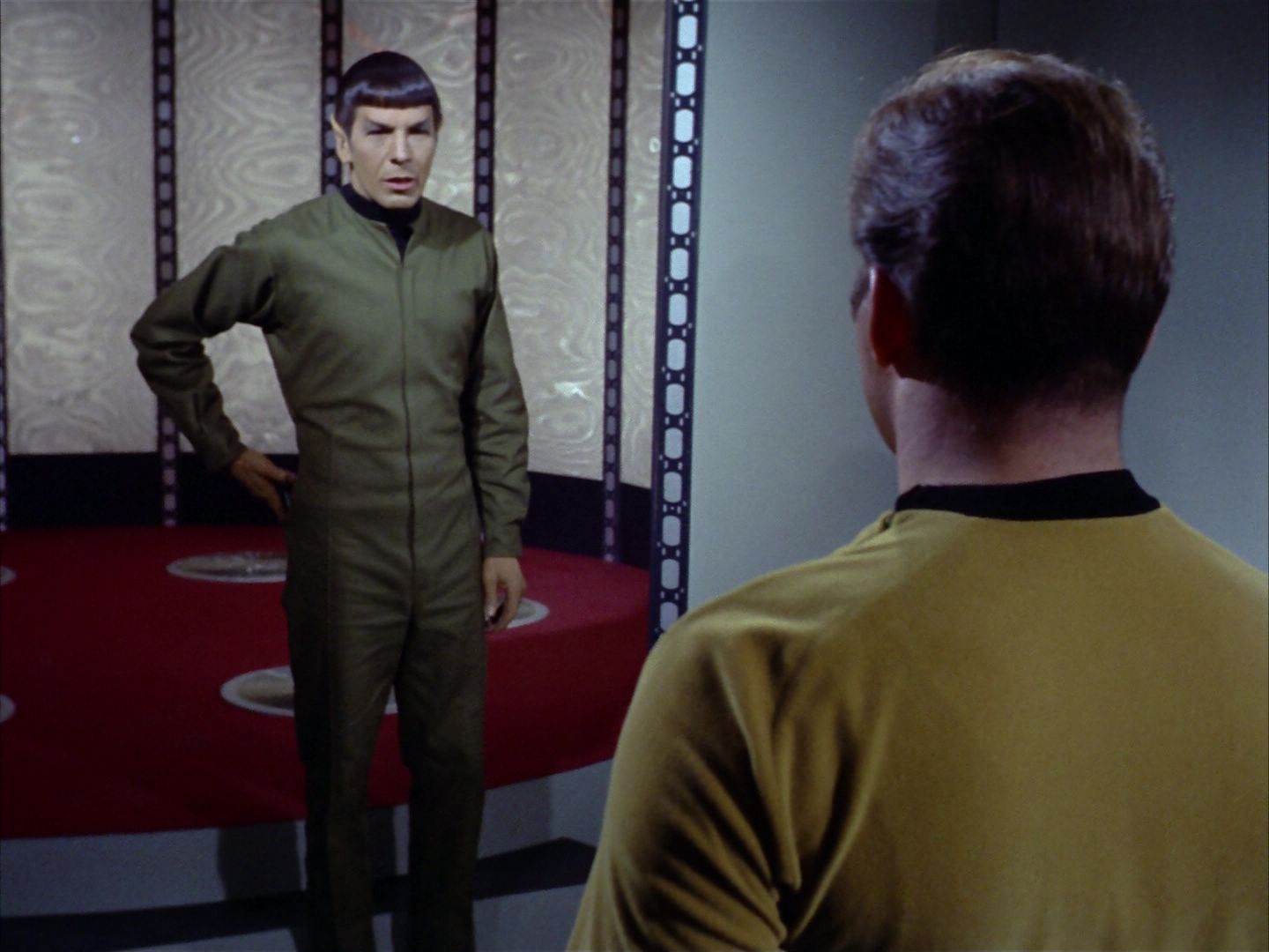 ariane179254_StarTrek_1x24_ThisSideOfParadise_2352.jpg