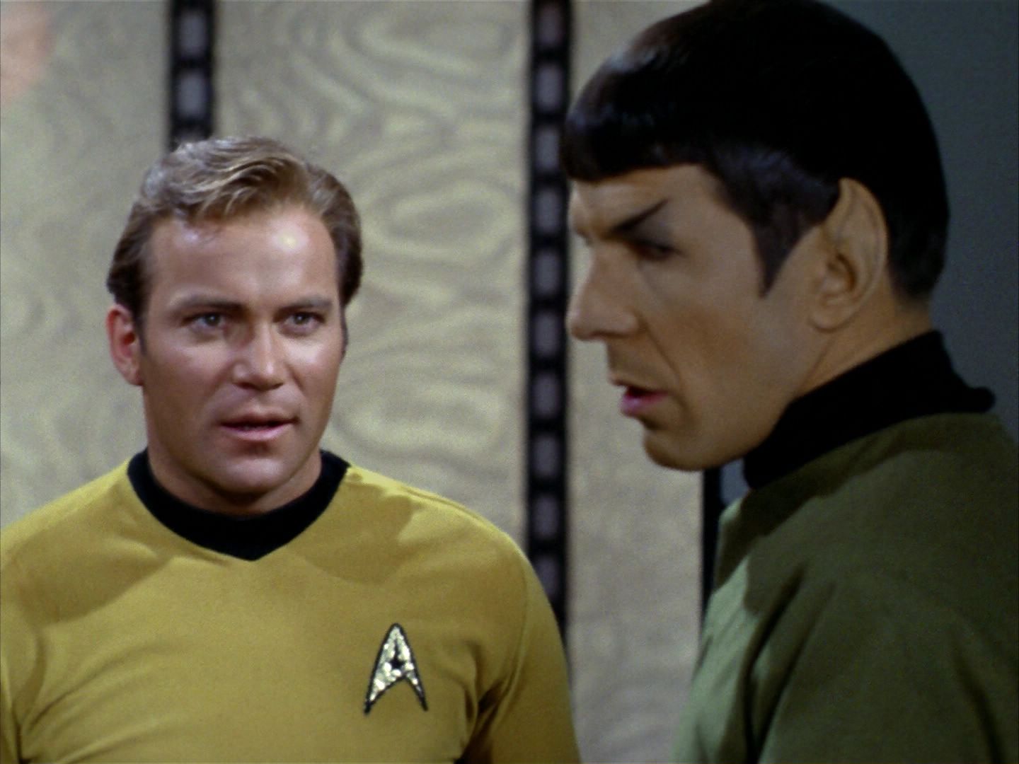 ariane179254_StarTrek_1x24_ThisSideOfParadise_2420.jpg