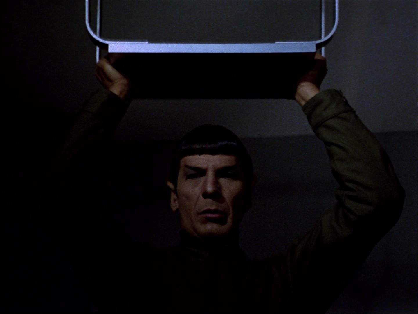 ariane179254_StarTrek_1x24_ThisSideOfParadise_2454.jpg
