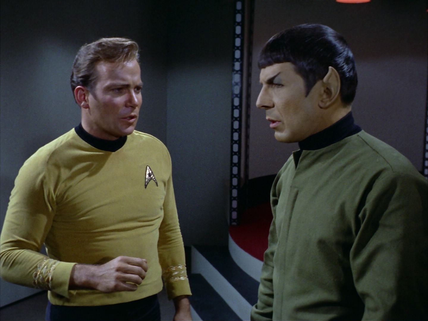 ariane179254_StarTrek_1x24_ThisSideOfParadise_2483.jpg