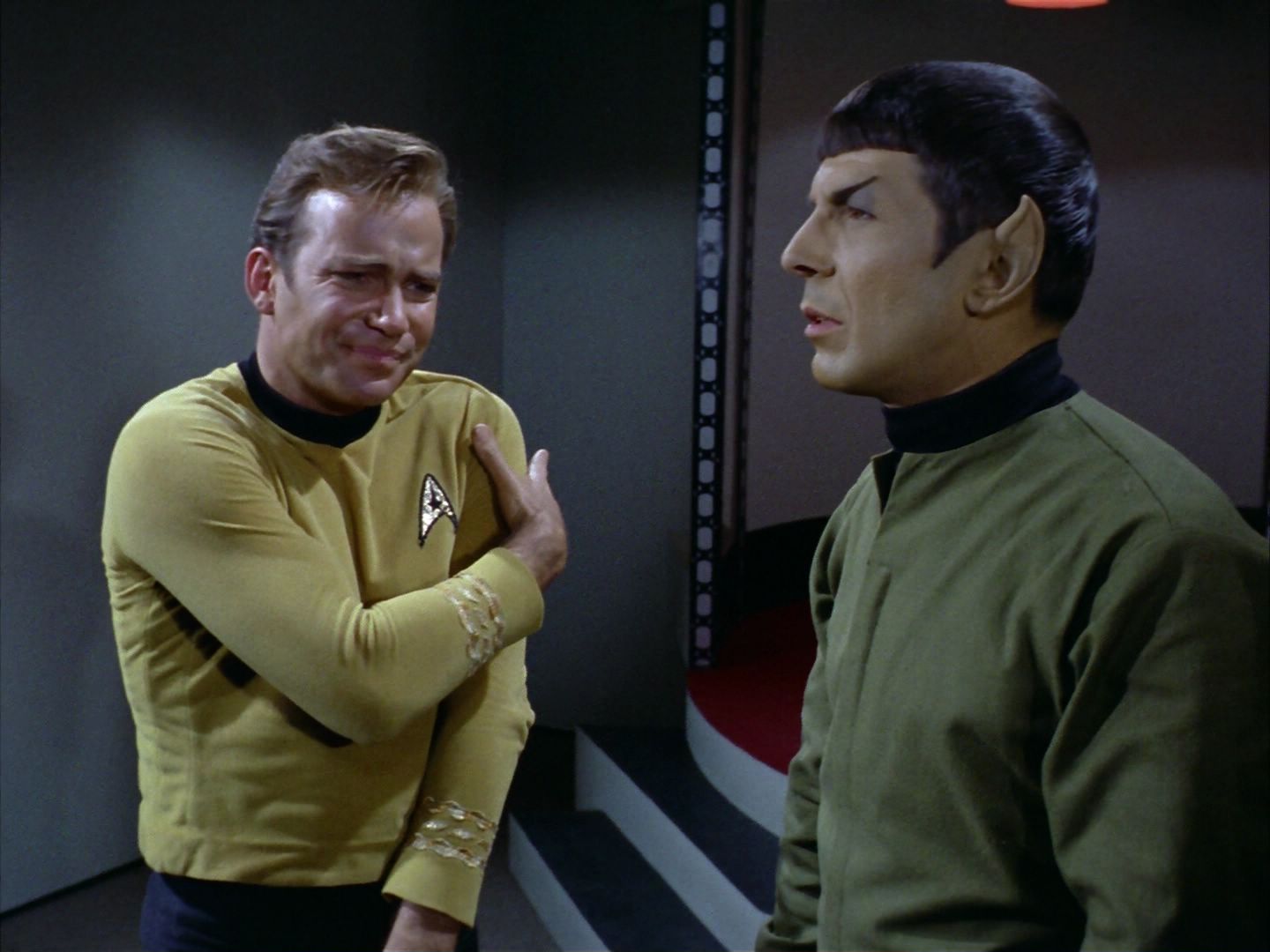 ariane179254_StarTrek_1x24_ThisSideOfParadise_2489.jpg