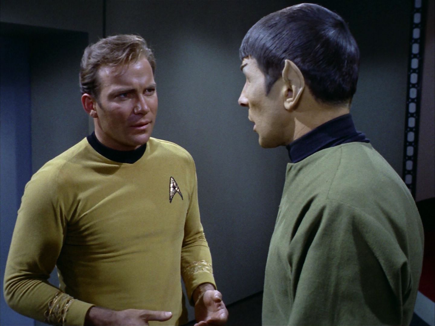 ariane179254_StarTrek_1x24_ThisSideOfParadise_2534.jpg