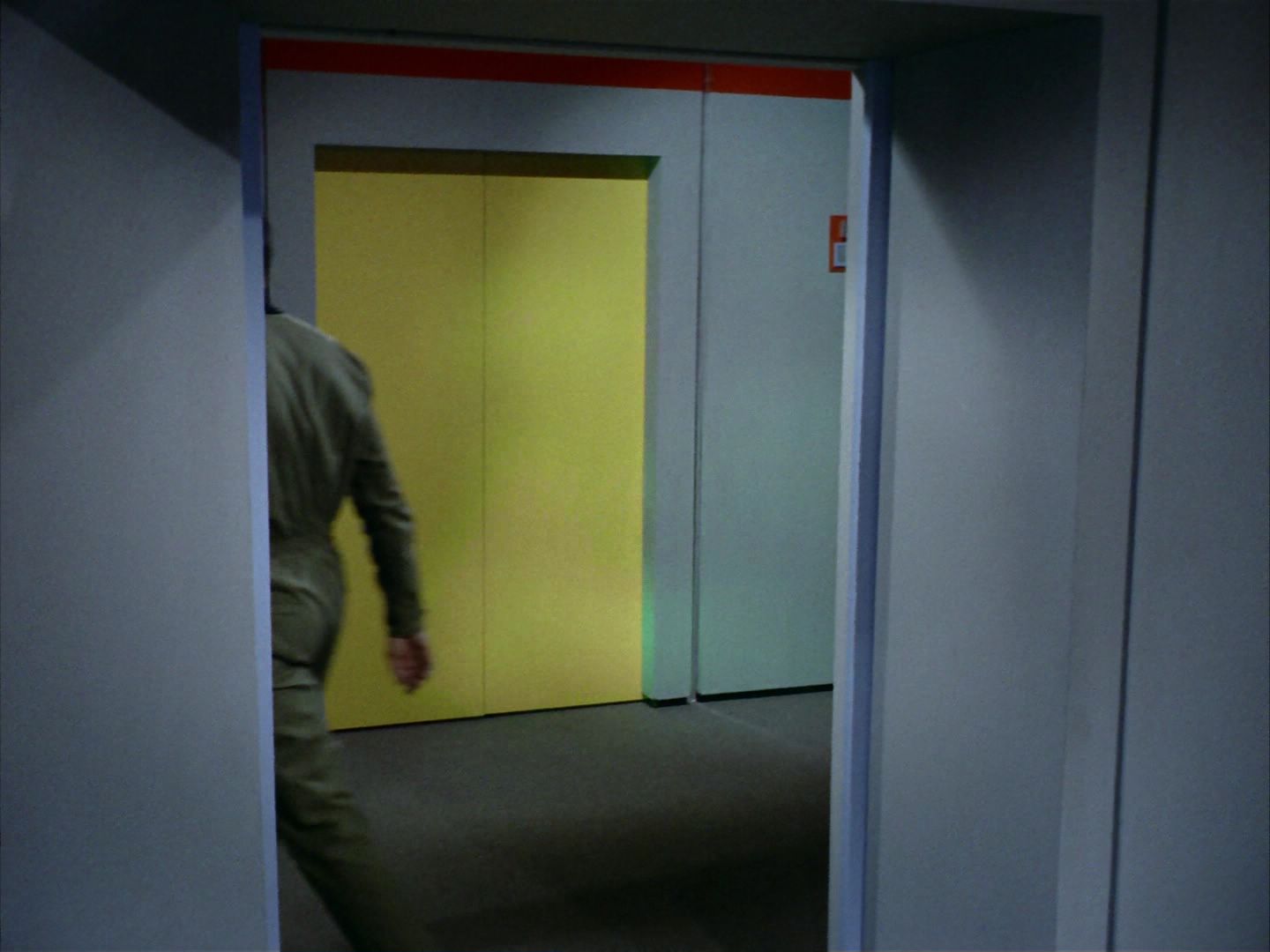ariane179254_StarTrek_1x24_ThisSideOfParadise_2563.jpg