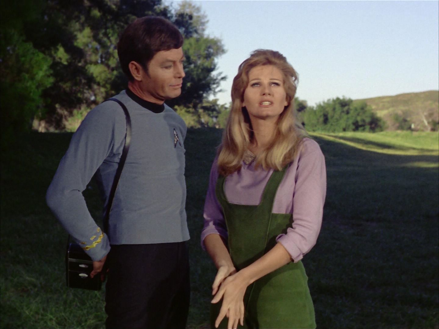 ariane179254_StarTrek_1x24_ThisSideOfParadise_2580.jpg