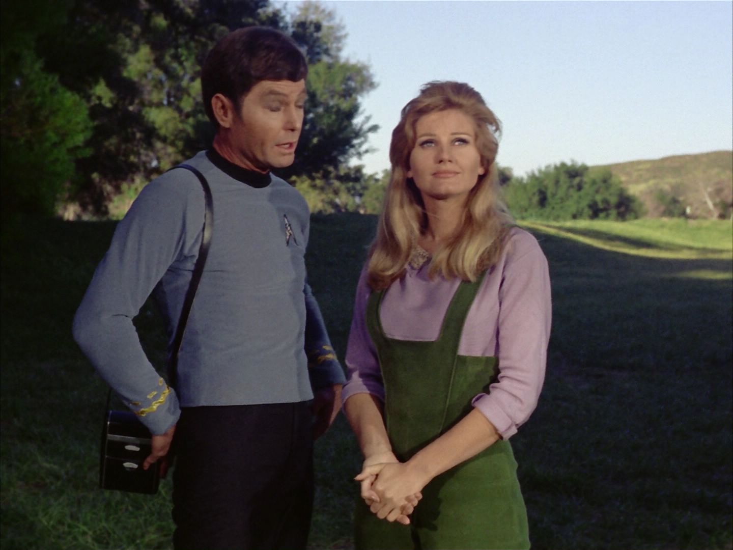 ariane179254_StarTrek_1x24_ThisSideOfParadise_2585.jpg