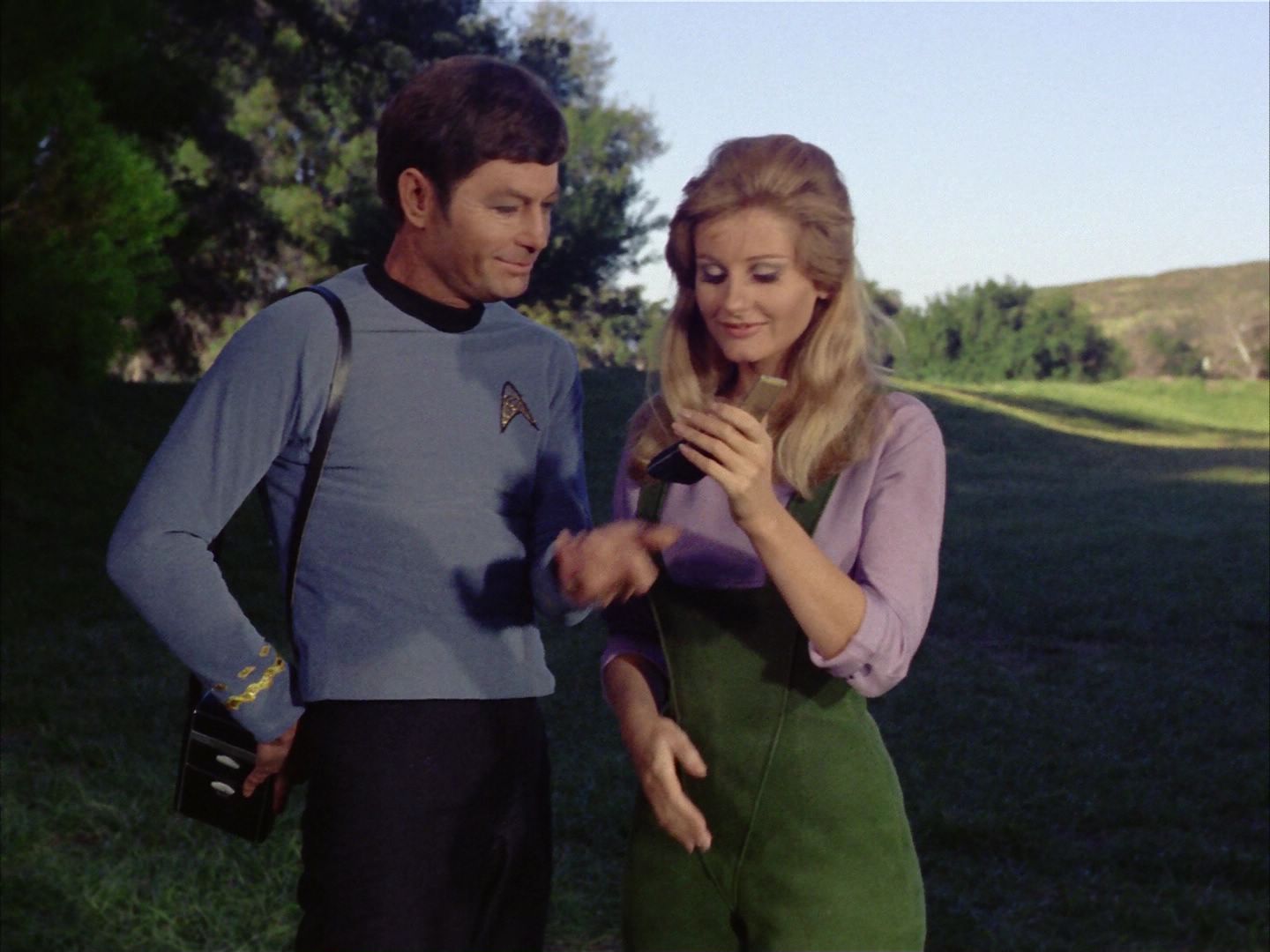 ariane179254_StarTrek_1x24_ThisSideOfParadise_2603.jpg