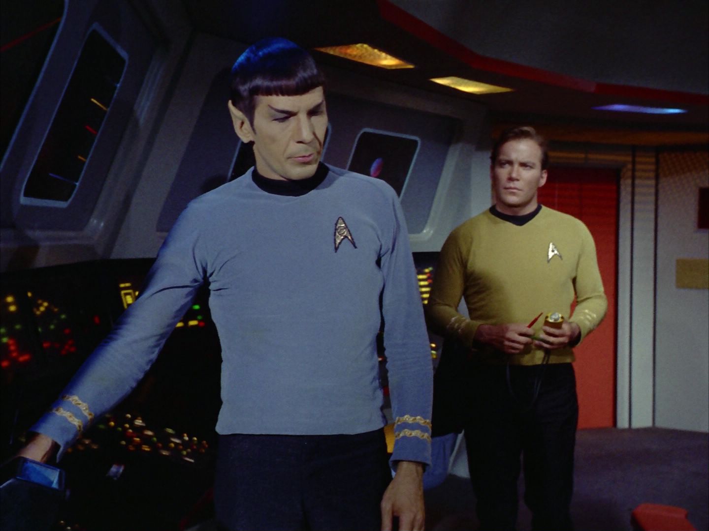 ariane179254_StarTrek_1x24_ThisSideOfParadise_2622.jpg