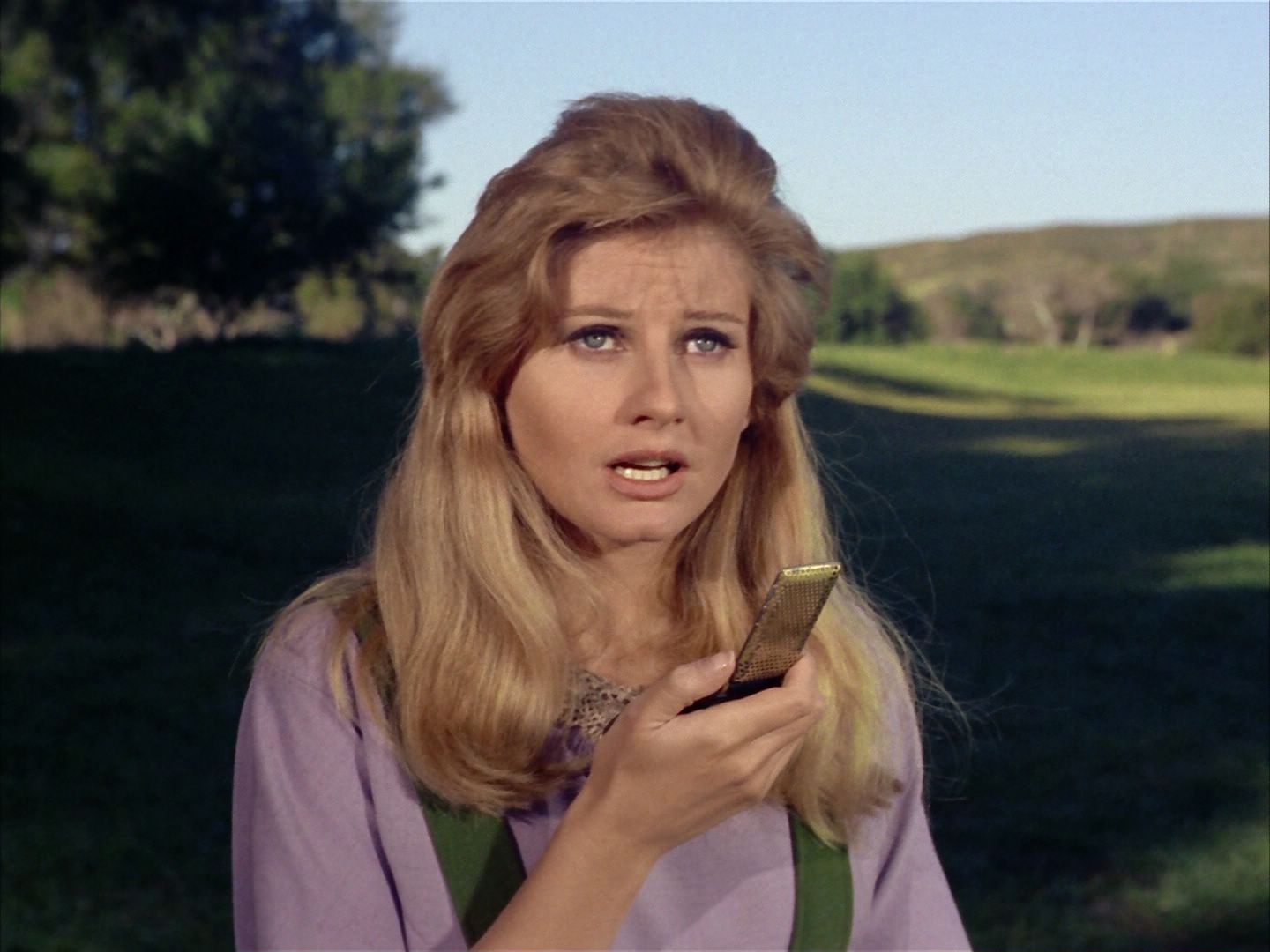 ariane179254_StarTrek_1x24_ThisSideOfParadise_2630.jpg