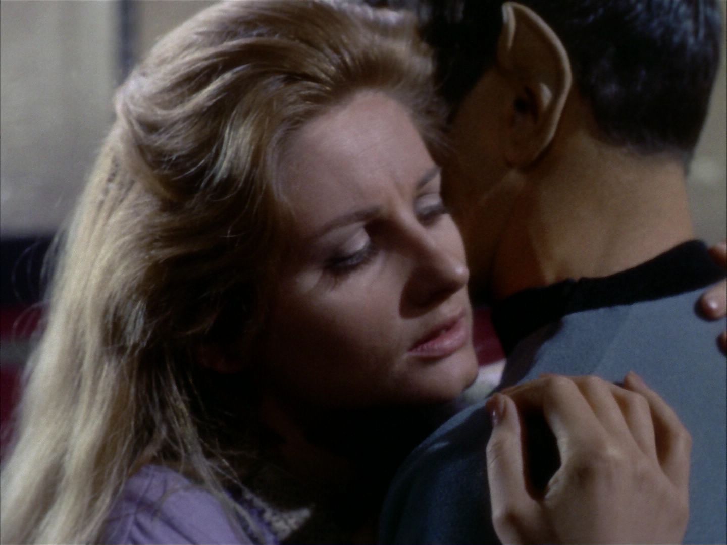 ariane179254_StarTrek_1x24_ThisSideOfParadise_2727.jpg
