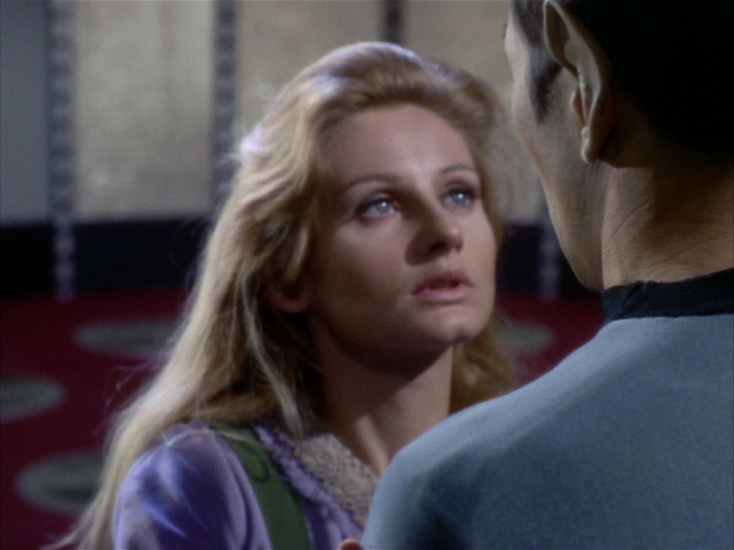 ariane179254_StarTrek_1x24_ThisSideOfParadise_2729.jpg