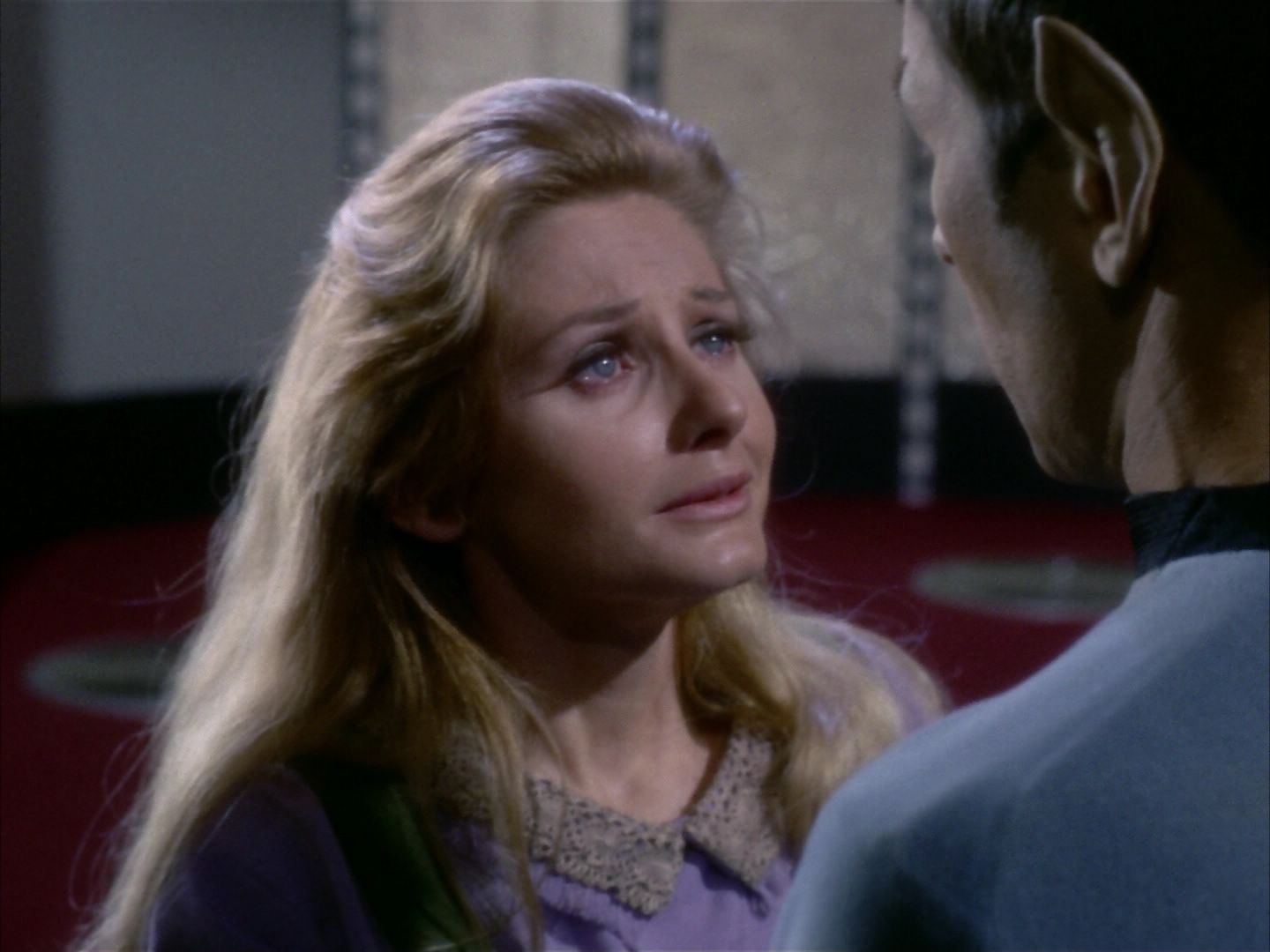 ariane179254_StarTrek_1x24_ThisSideOfParadise_2753.jpg