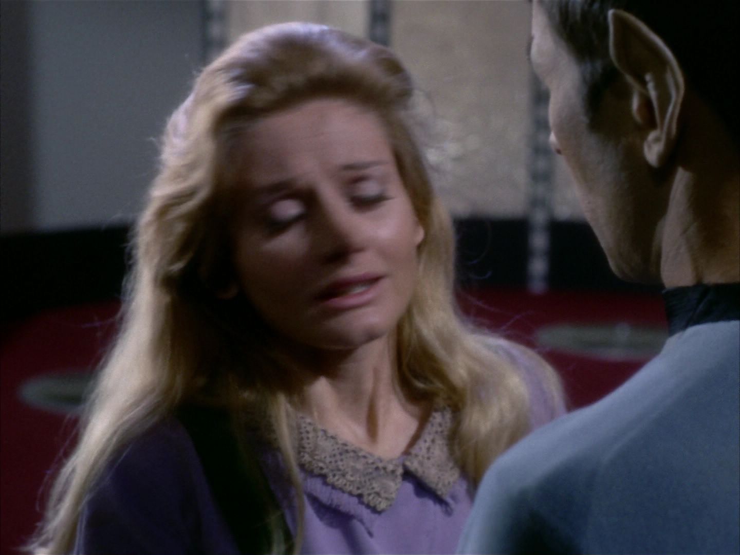 ariane179254_StarTrek_1x24_ThisSideOfParadise_2755.jpg
