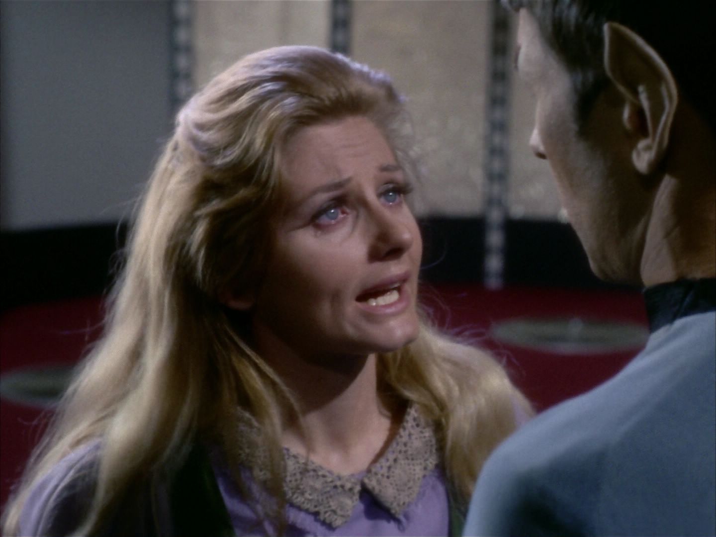 ariane179254_StarTrek_1x24_ThisSideOfParadise_2796.jpg