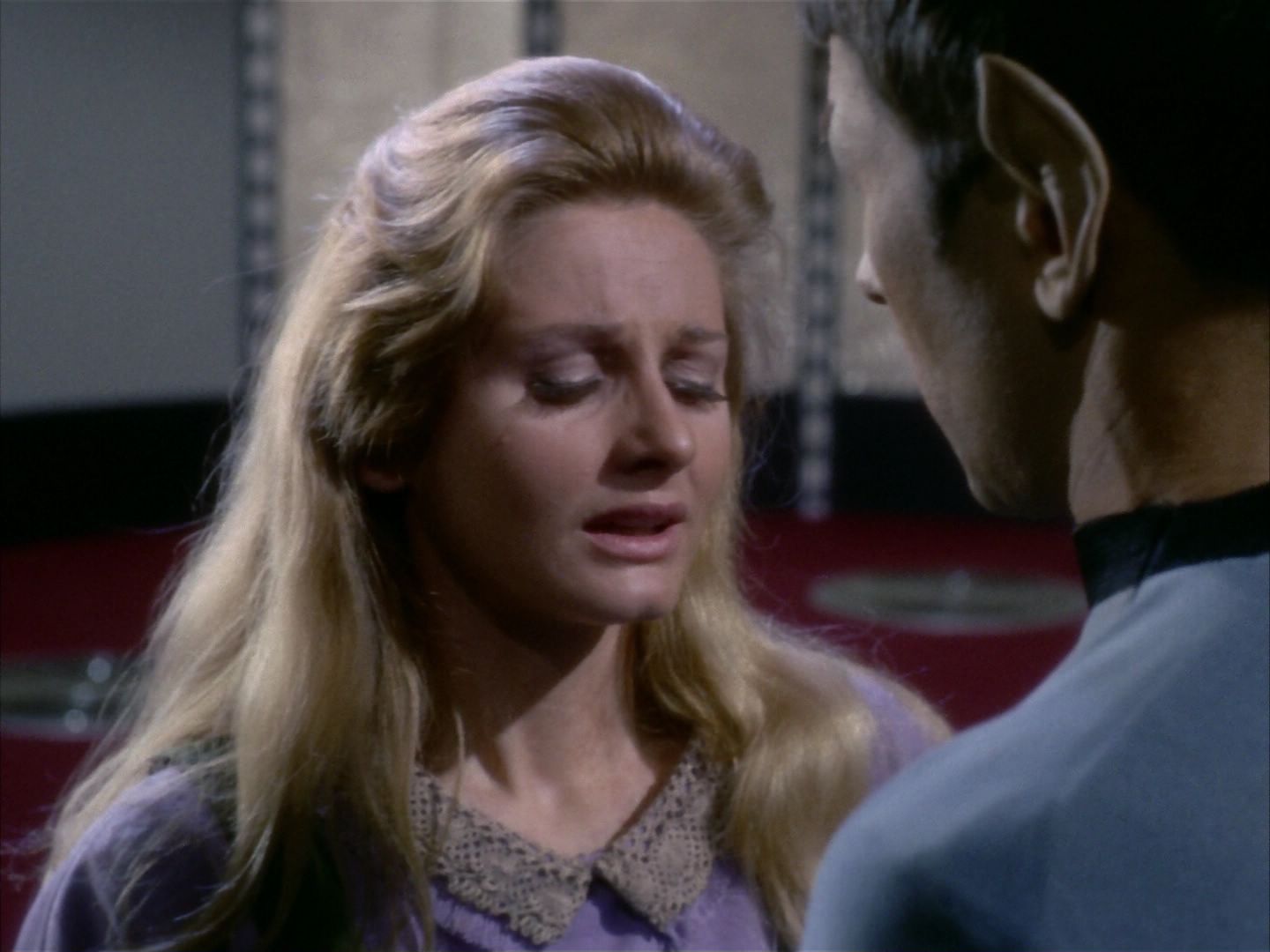 ariane179254_StarTrek_1x24_ThisSideOfParadise_2836.jpg