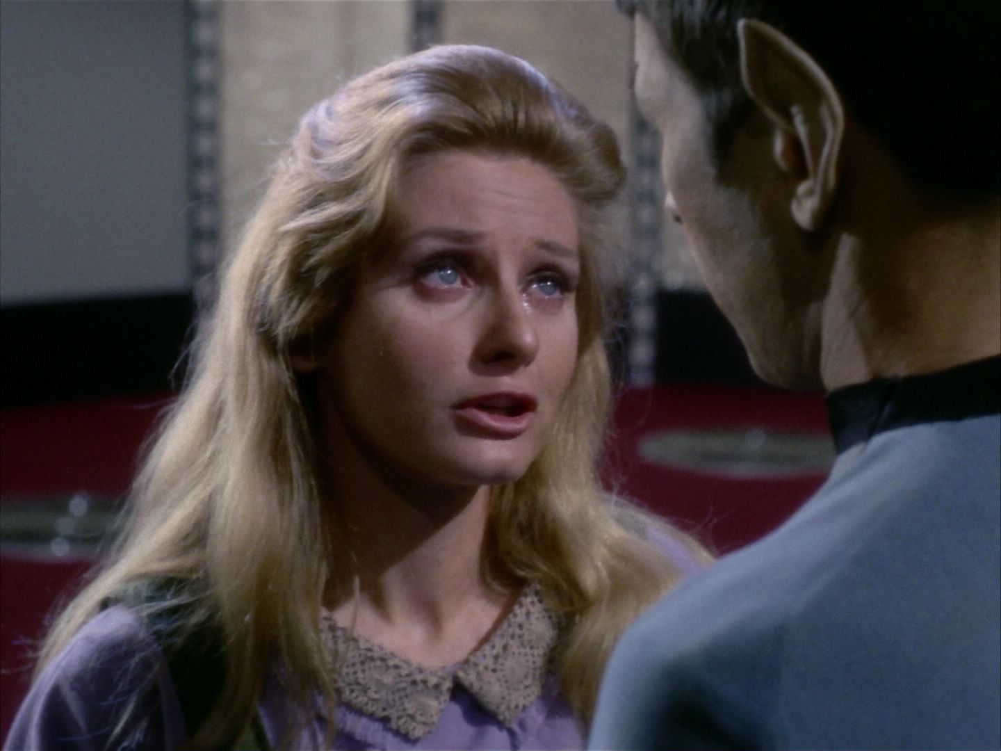 ariane179254_StarTrek_1x24_ThisSideOfParadise_2861.jpg