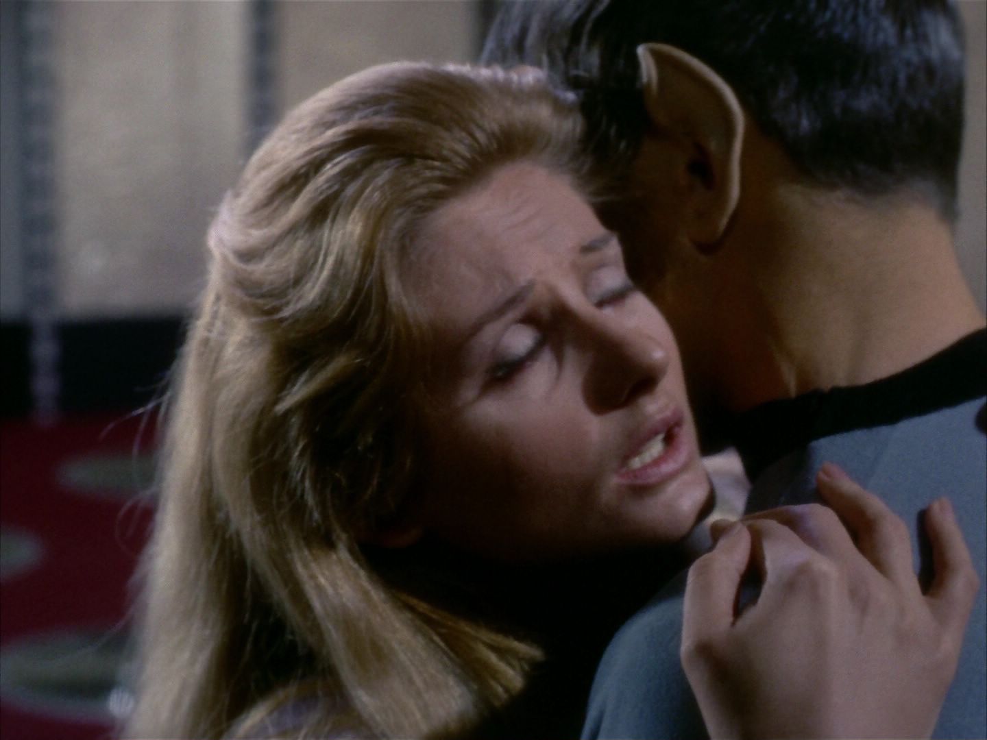ariane179254_StarTrek_1x24_ThisSideOfParadise_2881.jpg