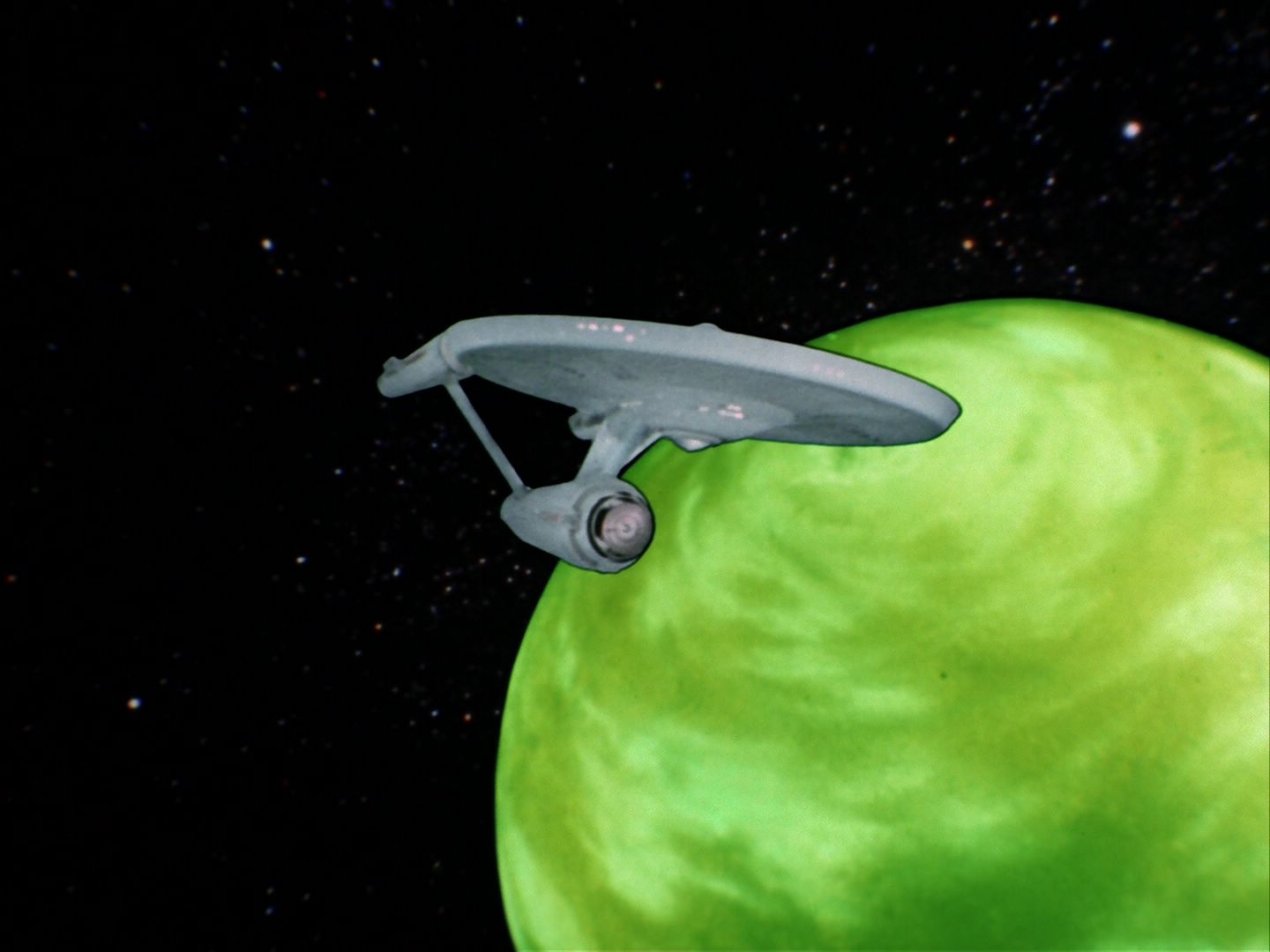 ariane179254_StarTrek_1x24_ThisSideOfParadise_2908.jpg