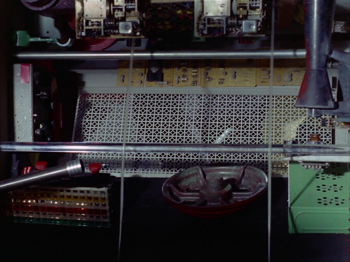 ariane179254_StarTrek_1x24_ThisSideOfParadise_2929.jpg