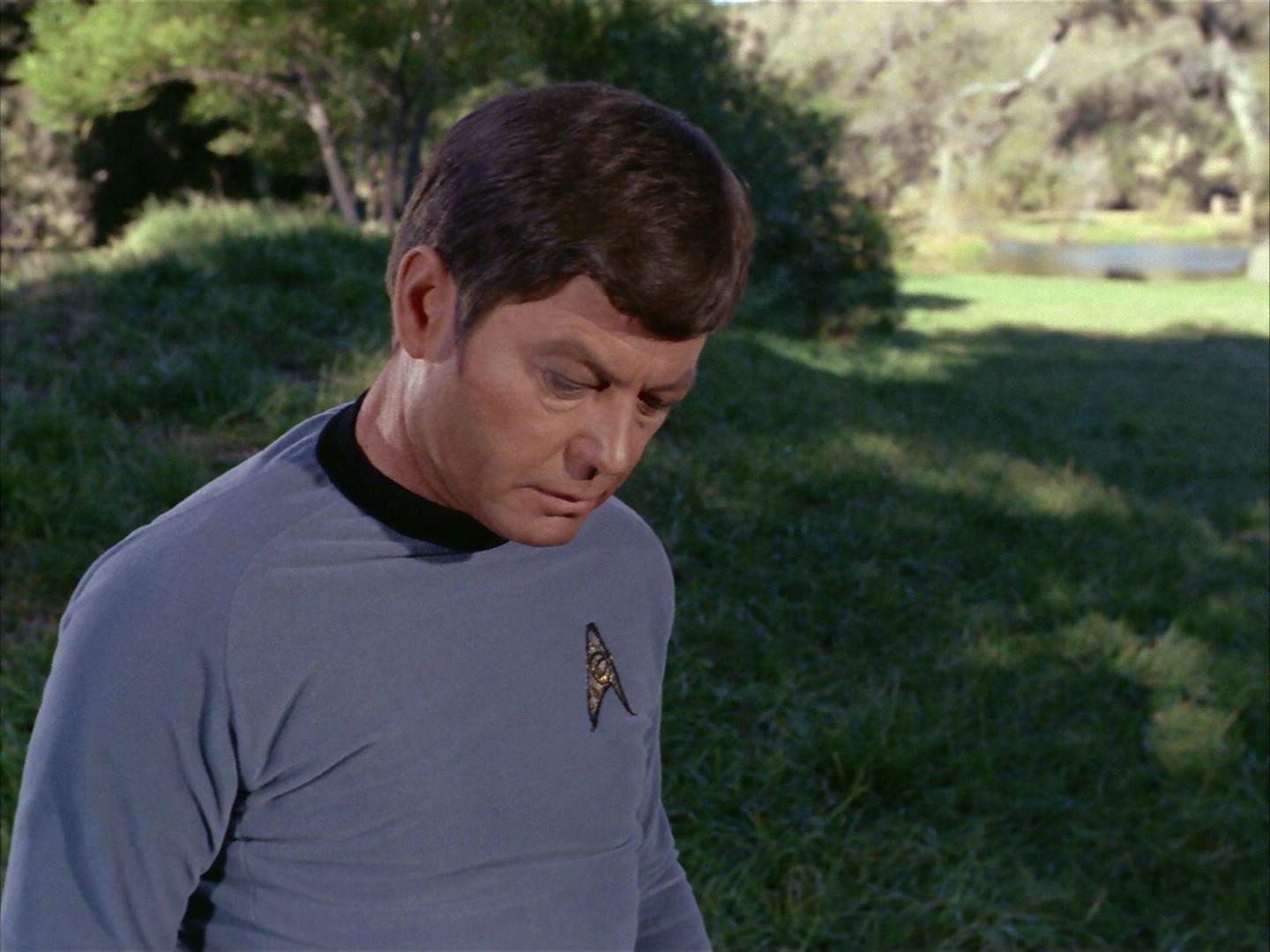 ariane179254_StarTrek_1x24_ThisSideOfParadise_3034.jpg