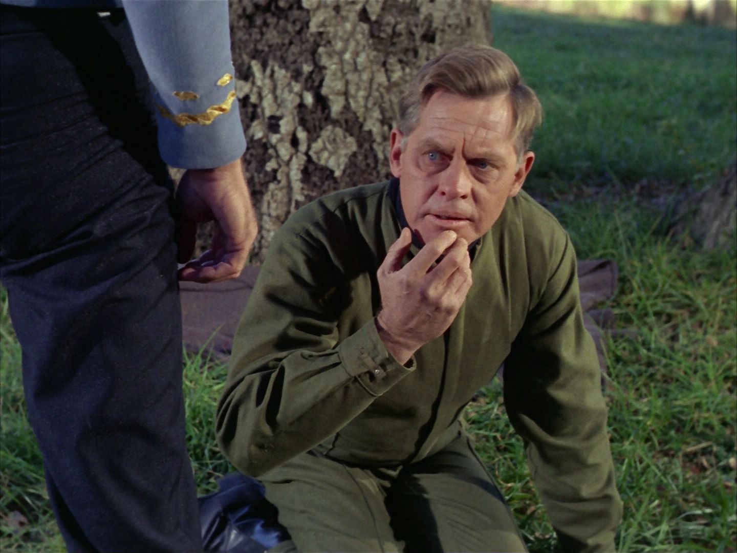 ariane179254_StarTrek_1x24_ThisSideOfParadise_3047.jpg