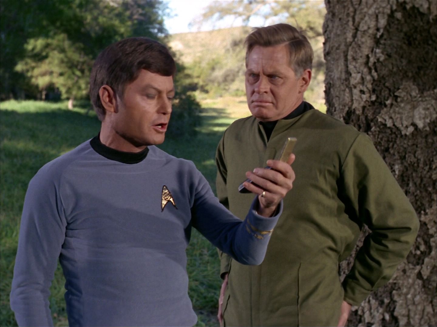 ariane179254_StarTrek_1x24_ThisSideOfParadise_3099.jpg